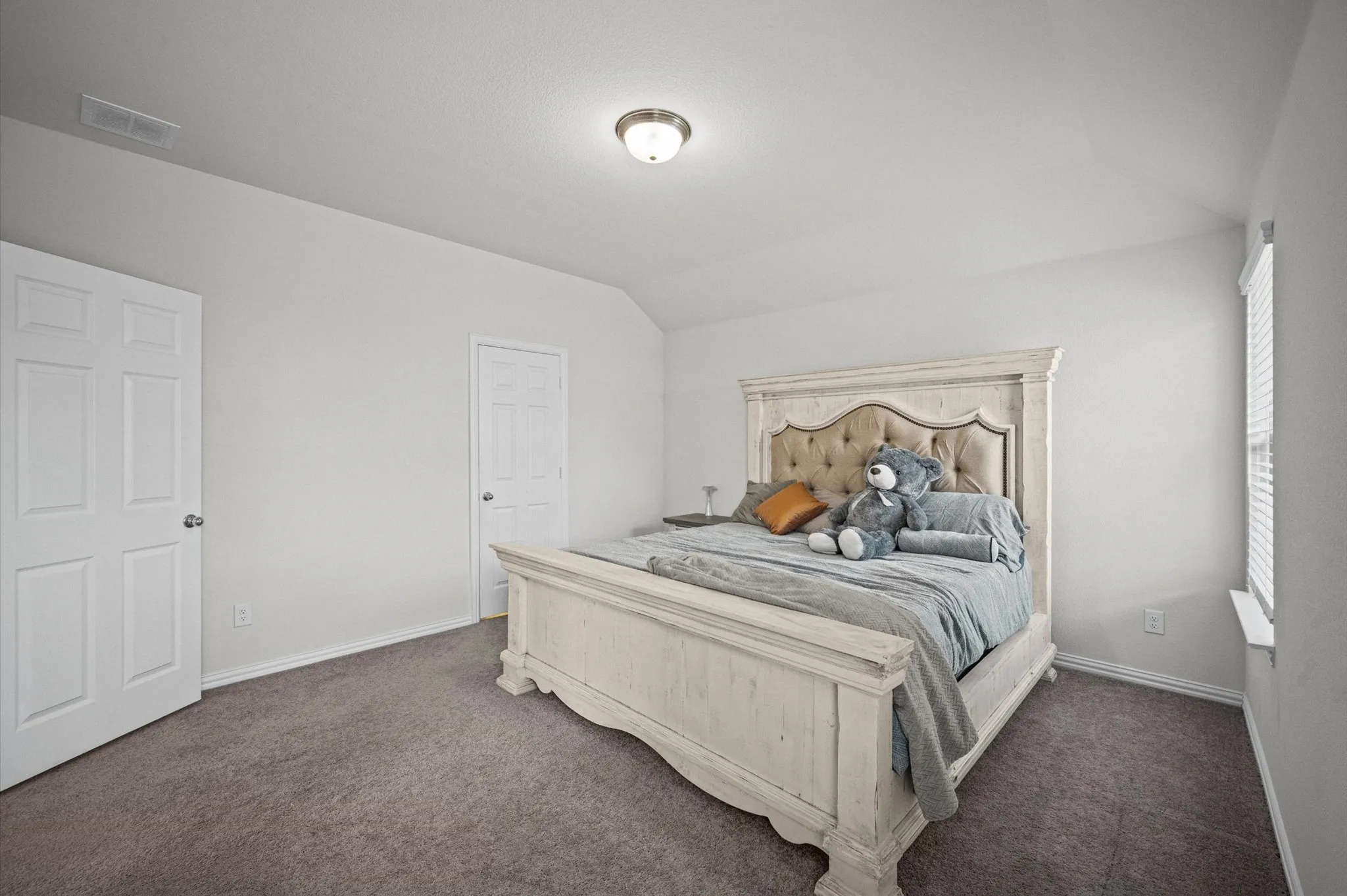 Single Family Residence For Rent in Denton County , 38 Mockingbird Lane, Sanger, Texas 76266, 3 Bedroom, 2 Bathroom, 2 Garage spaces, 1,581 Sqft, built in 2022, mls#21396150, Real Estate Agent in Sanger, Homes For Rent in Denton county, Homes For Rent in Sanger, Realtor in Sanger Texas, Real Estate Brokerage Independent Realty Texas, Luminita Cordes Realtor