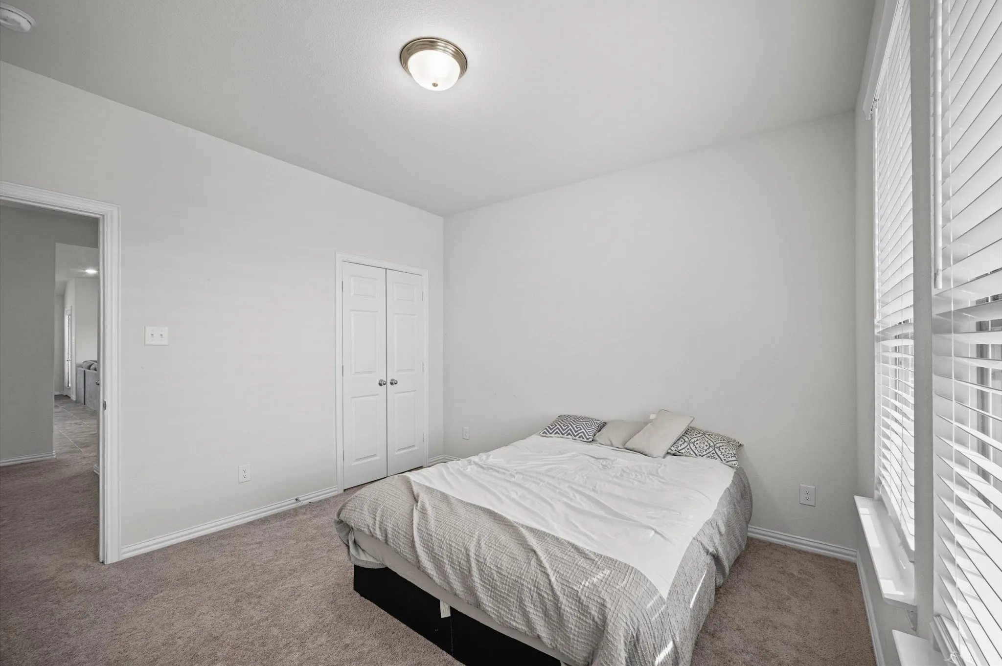 Single Family Residence For Rent in Denton County , 38 Mockingbird Lane, Sanger, Texas 76266, 3 Bedroom, 2 Bathroom, 2 Garage spaces, 1,581 Sqft, built in 2022, mls#21396150, Real Estate Agent in Sanger, Homes For Rent in Denton county, Homes For Rent in Sanger, Realtor in Sanger Texas, Real Estate Brokerage Independent Realty Texas, Luminita Cordes Realtor