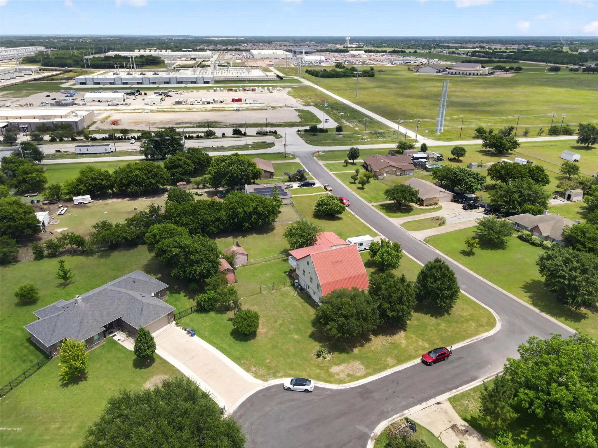 Single Family Residence For Sale in Ellis County , 104 Bow Creek, Red Oak, Texas 75154, 4 Bedroom, 3 Bathroom, 2 Garage spaces, 2,100 Sqft, built in 1993, mls#21396172, Real Estate Agent in Red Oak, Homes For Sale in Ellis county, Homes For Sale in Red Oak, Realtor in Red Oak Texas, Real Estate Brokerage Independent Realty Texas, Luminita Cordes Realtor