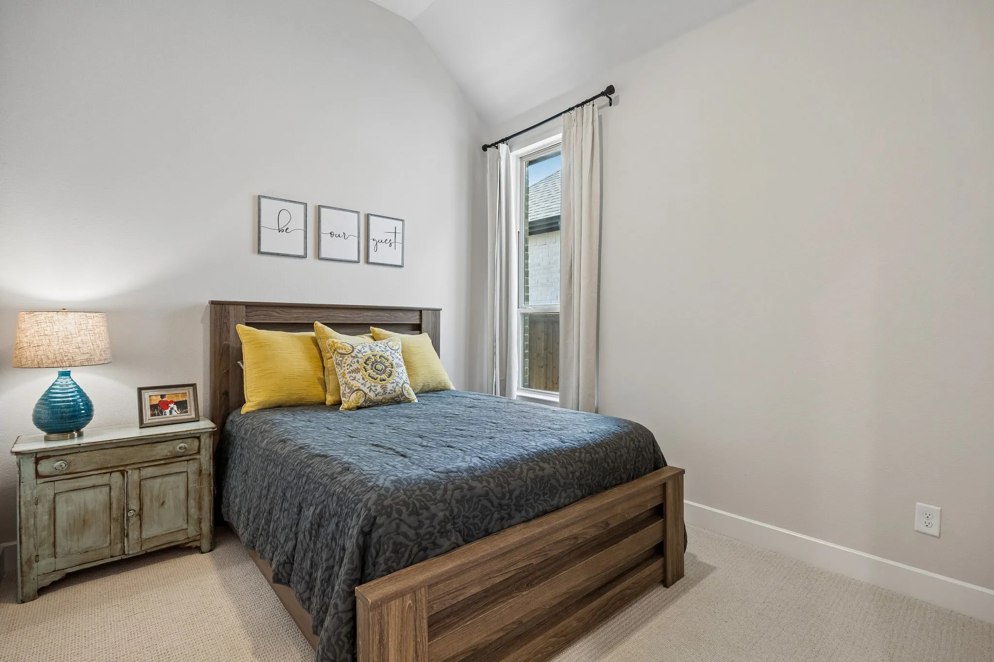 Single Family Residence For Sale in Denton County , 1404 Buttercup Avenue, Aubrey, Texas 76227, 4 Bedroom, 4 Bathroom, 3 Garage spaces, 3,010 Sqft, built in 2025, mls#21396174, Real Estate Agent in Aubrey, Homes For Sale in Denton county, Homes For Sale in Aubrey, Realtor in Aubrey Texas, Real Estate Brokerage Independent Realty Texas, Luminita Cordes Realtor