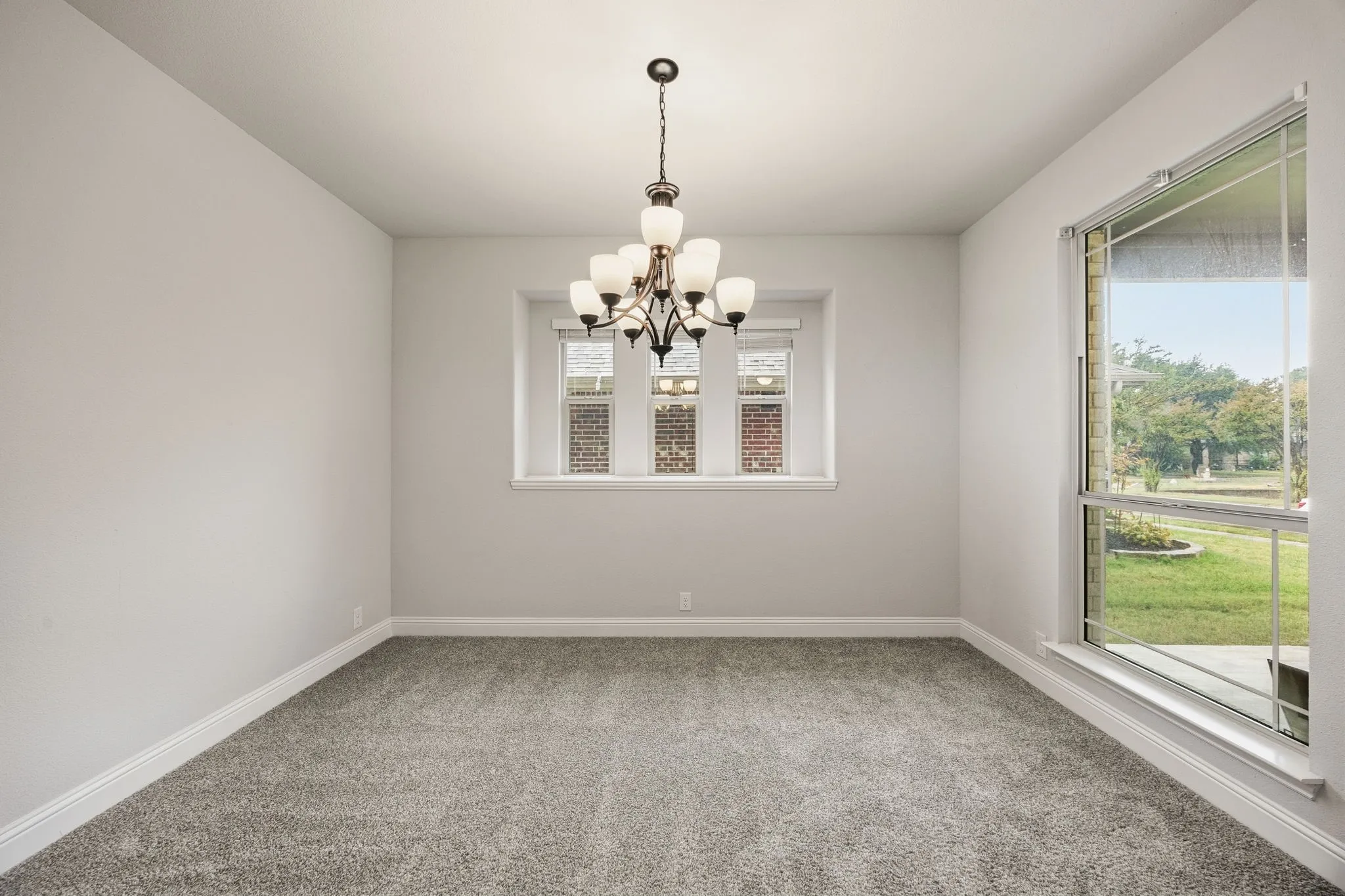 This space overlooks the front porch.