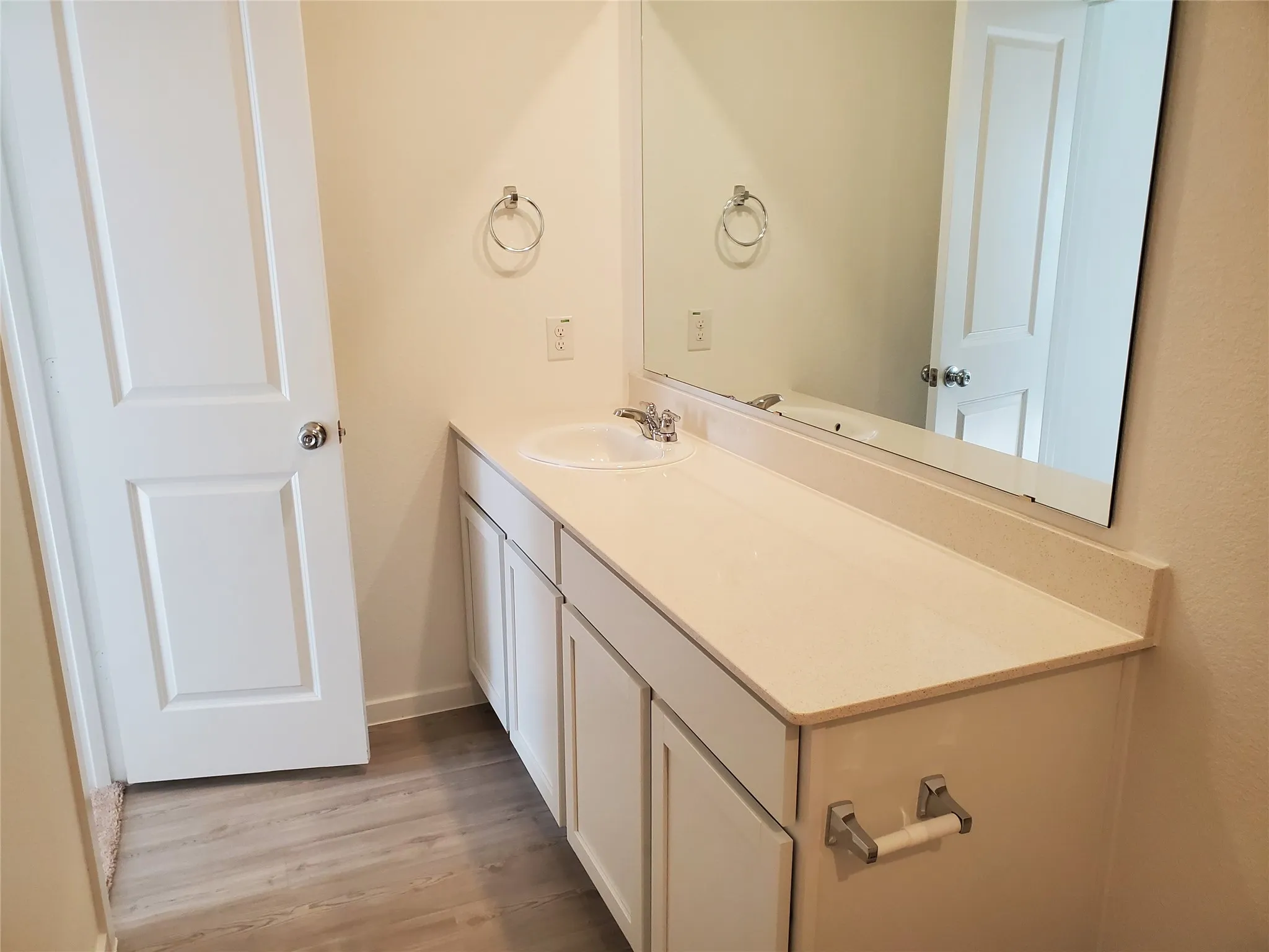 Single Family Residence For Rent in Denton County , 11000 Triple Crown Court, Providence Village, Texas 76227, 3 Bedroom, 2 Bathroom, 2 Garage spaces, 1,479 Sqft, built in 2024, mls#21396180, Real Estate Agent in Providence Village, Homes For Rent in Denton county, Homes For Rent in Providence Village, Realtor in Providence Village Texas, Real Estate Brokerage Independent Realty Texas, Luminita Cordes Realtor