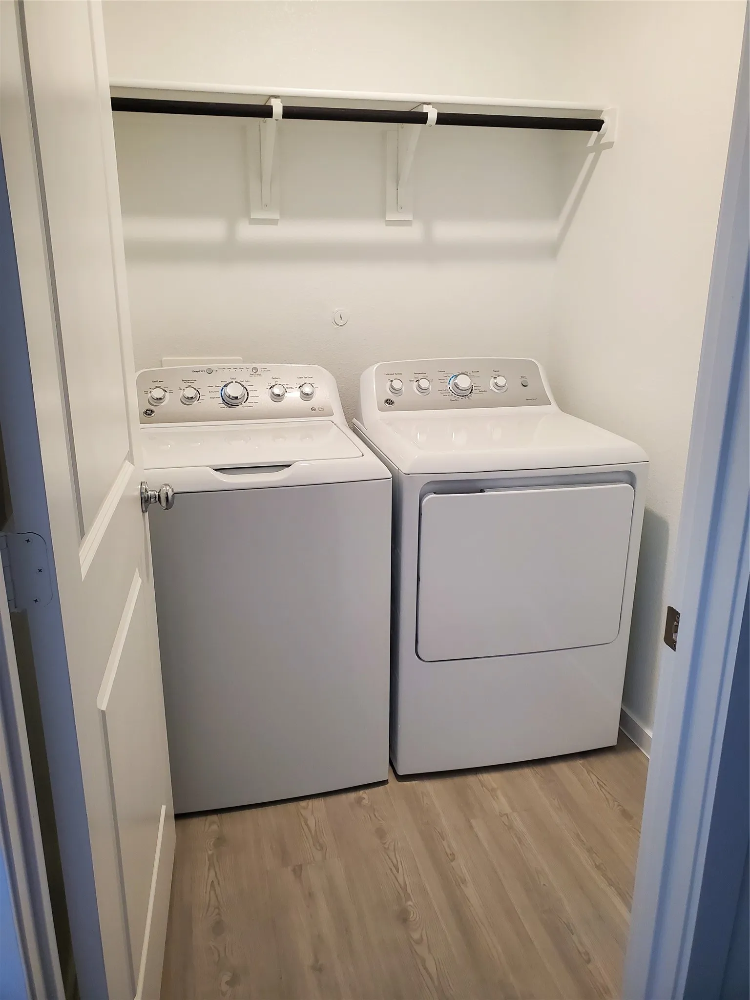 Single Family Residence For Rent in Denton County , 11000 Triple Crown Court, Providence Village, Texas 76227, 3 Bedroom, 2 Bathroom, 2 Garage spaces, 1,479 Sqft, built in 2024, mls#21396180, Real Estate Agent in Providence Village, Homes For Rent in Denton county, Homes For Rent in Providence Village, Realtor in Providence Village Texas, Real Estate Brokerage Independent Realty Texas, Luminita Cordes Realtor
