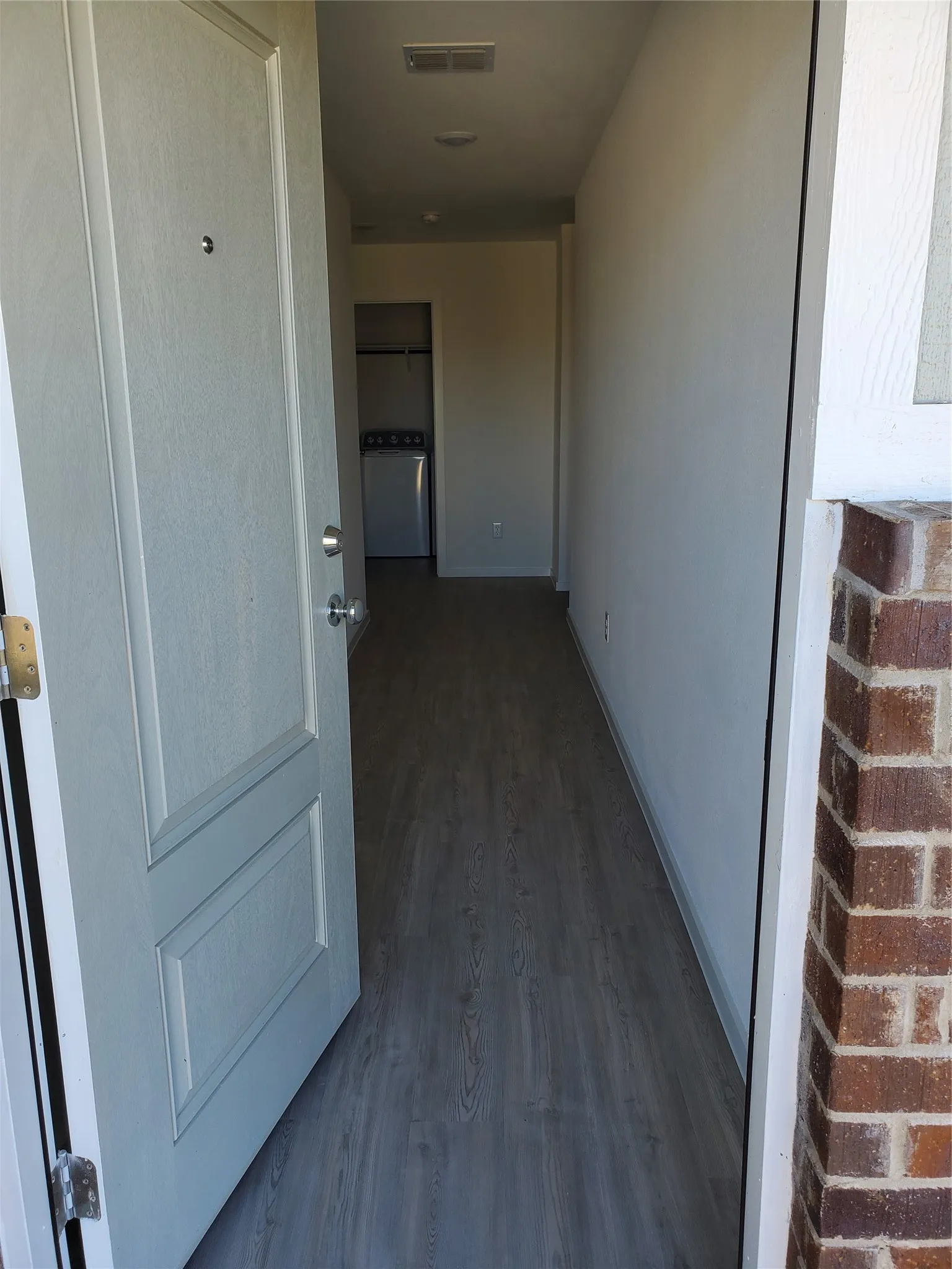 Single Family Residence For Rent in Denton County , 11000 Triple Crown Court, Providence Village, Texas 76227, 3 Bedroom, 2 Bathroom, 2 Garage spaces, 1,479 Sqft, built in 2024, mls#21396180, Real Estate Agent in Providence Village, Homes For Rent in Denton county, Homes For Rent in Providence Village, Realtor in Providence Village Texas, Real Estate Brokerage Independent Realty Texas, Luminita Cordes Realtor