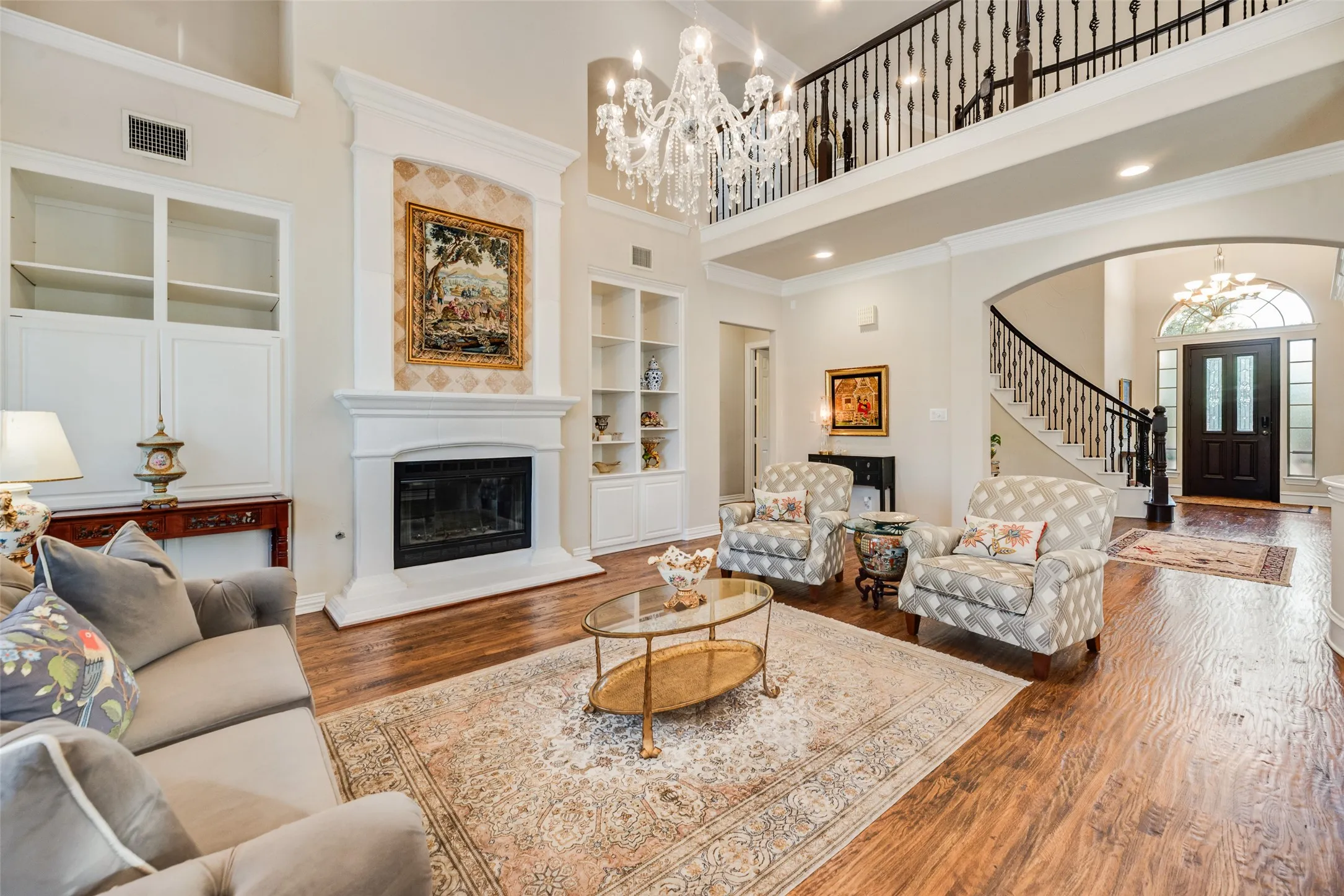 Single Family Residence For Sale in Tarrant County , 408 Stockton Drive, Southlake, Texas 76092, 4 Bedroom, 4 Bathroom, 4 Garage spaces, 4,666 Sqft, built in 2005, mls#21395854, Real Estate Agent in Southlake, Homes For Sale in Tarrant county, Homes For Sale in Southlake, Realtor in Southlake Texas, Real Estate Brokerage Independent Realty Texas, Luminita Cordes Realtor