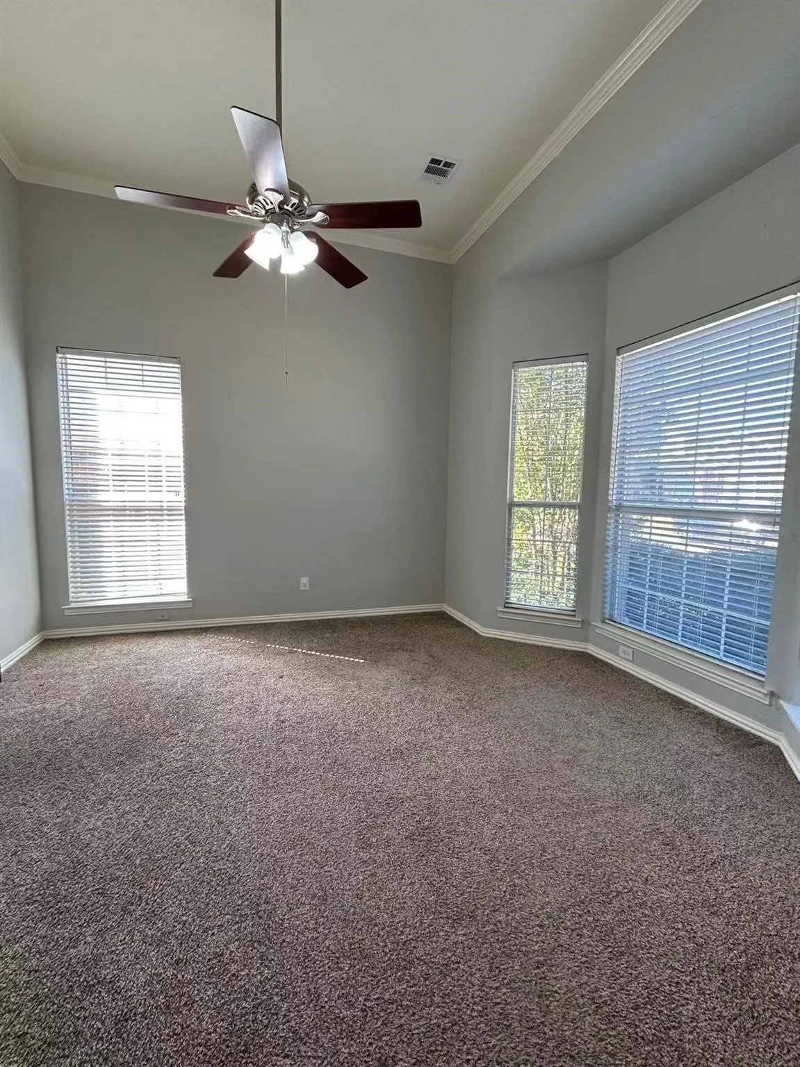 Single Family Residence For Rent in Collin County , 2011 Saint Anne Drive, Allen, Texas 75013, 4 Bedroom, 3 Bathroom, 2 Garage spaces, 2,628 Sqft, built in 1999, mls#21396192, Real Estate Agent in Allen, Homes For Rent in Collin county, Homes For Rent in Allen, Realtor in Allen Texas, Real Estate Brokerage Independent Realty Texas, Luminita Cordes Realtor