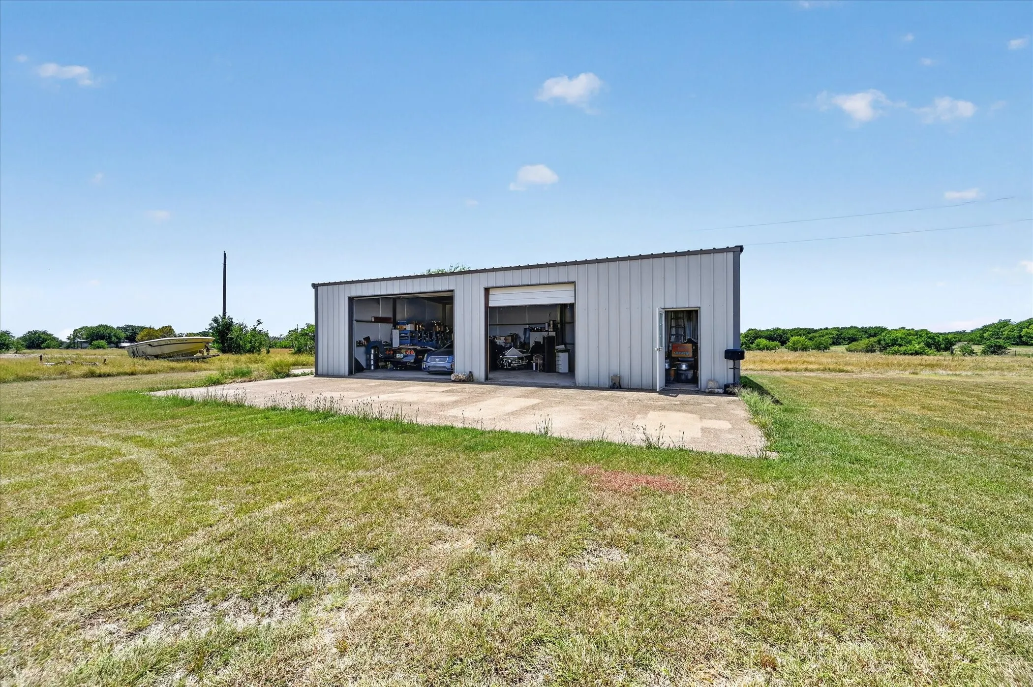 Improved Land For Sale in Ellis County , 0 Lone Elm Road, Waxahachie, Texas 75167, 0, 0, Garage spaces, 0 Sqft, built in 2005, mls#21395855, Real Estate Agent in Waxahachie, Homes For Sale in Ellis county, Homes For Sale in Waxahachie, Realtor in Waxahachie Texas, Real Estate Brokerage Independent Realty Texas, Luminita Cordes Realtor