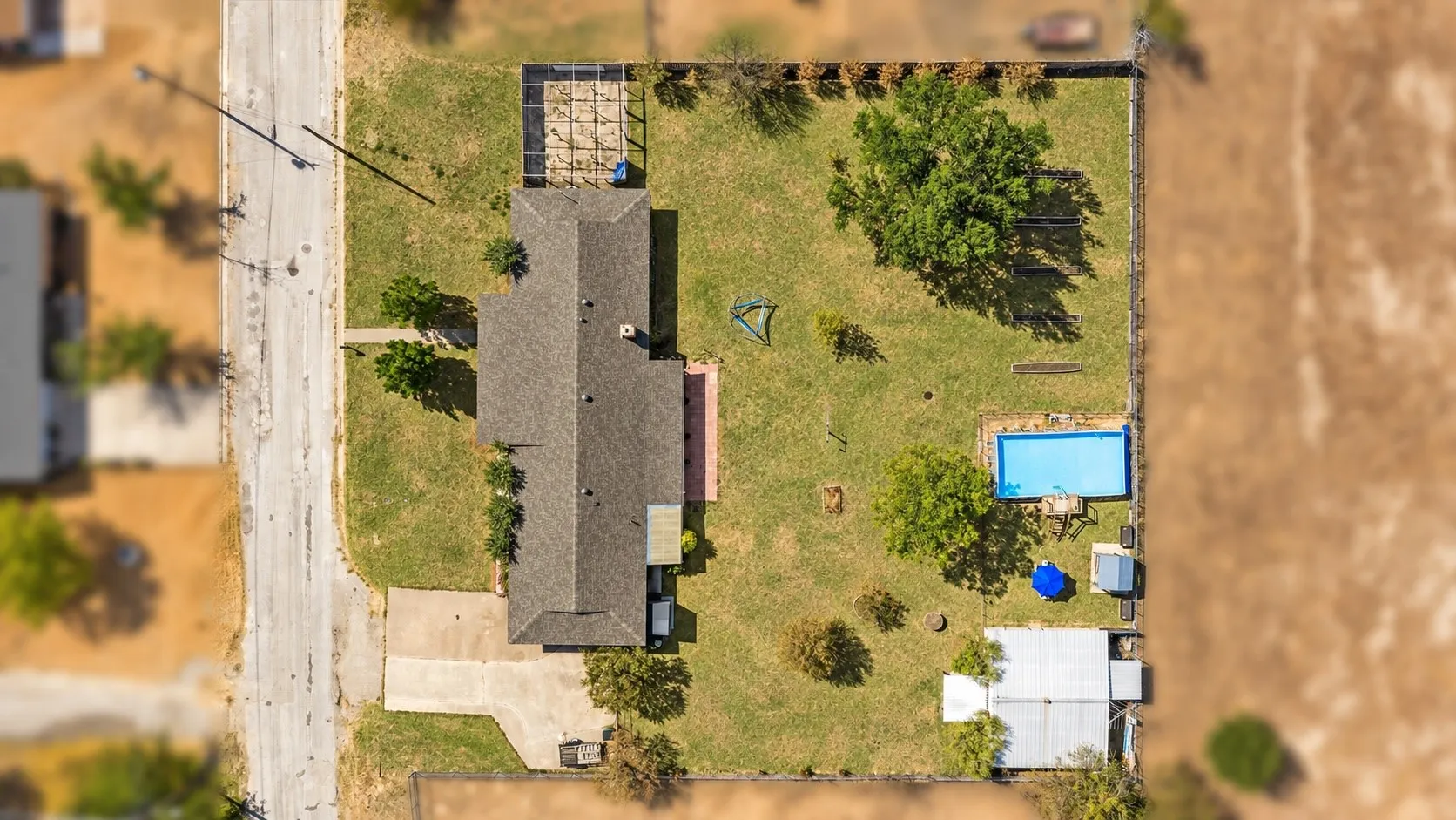 Single Family Residence For Sale in Erath County , 916 Preston Lane, Dublin, Texas 76446, 4 Bedroom, 2 Bathroom, Garage spaces, 2,240 Sqft, built in 1968, mls#21396218, Real Estate Agent in Dublin, Homes For Sale in Erath county, Homes For Sale in Dublin, Realtor in Dublin Texas, Real Estate Brokerage Independent Realty Texas, Luminita Cordes Realtor