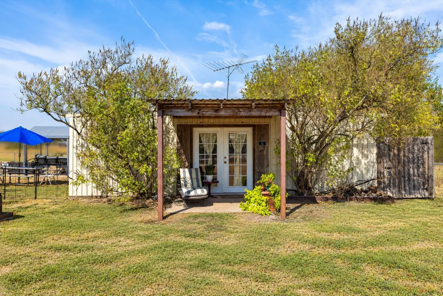 Single Family Residence For Sale in Erath County , 916 Preston Lane, Dublin, Texas 76446, 4 Bedroom, 2 Bathroom, Garage spaces, 2,240 Sqft, built in 1968, mls#21396218, Real Estate Agent in Dublin, Homes For Sale in Erath county, Homes For Sale in Dublin, Realtor in Dublin Texas, Real Estate Brokerage Independent Realty Texas, Luminita Cordes Realtor