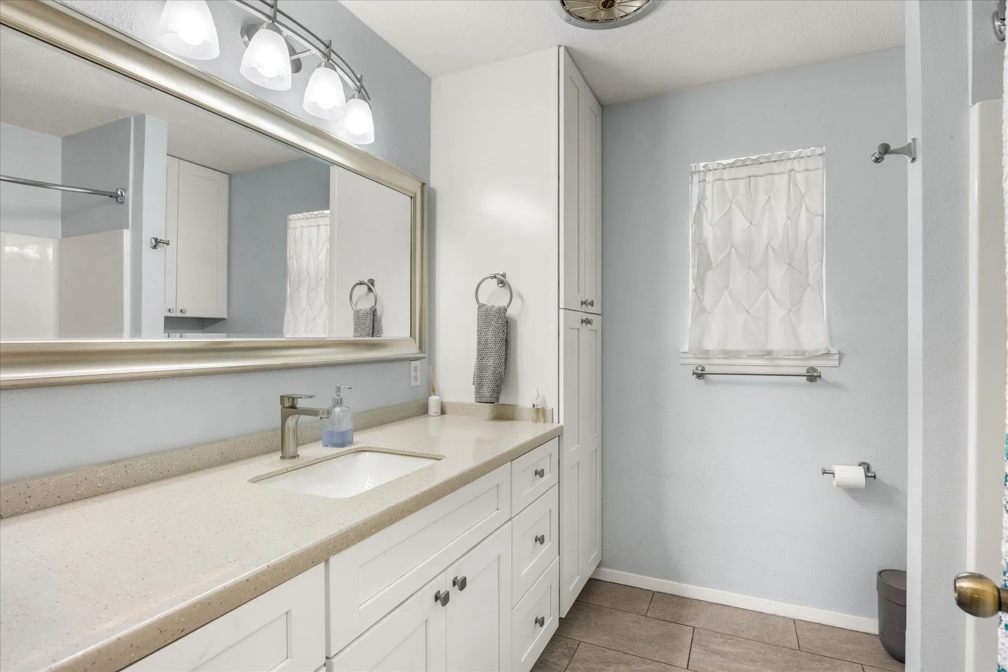 Single Family Residence For Sale in Erath County , 916 Preston Lane, Dublin, Texas 76446, 4 Bedroom, 2 Bathroom, Garage spaces, 2,240 Sqft, built in 1968, mls#21396218, Real Estate Agent in Dublin, Homes For Sale in Erath county, Homes For Sale in Dublin, Realtor in Dublin Texas, Real Estate Brokerage Independent Realty Texas, Luminita Cordes Realtor