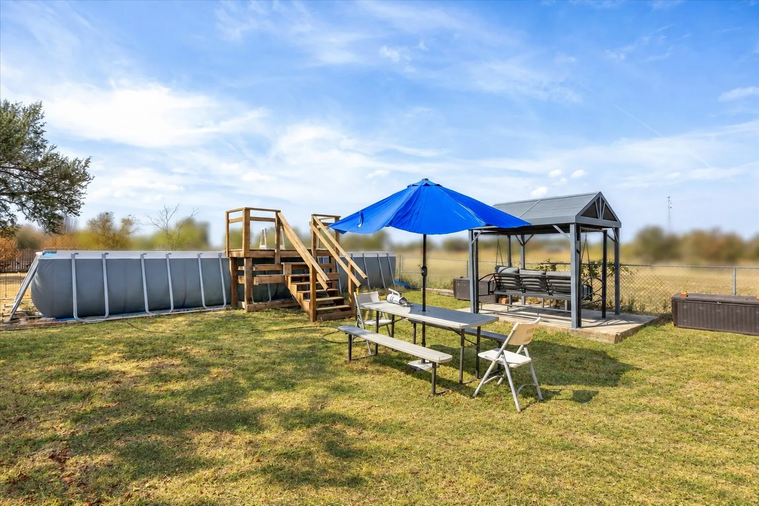Single Family Residence For Sale in Erath County , 916 Preston Lane, Dublin, Texas 76446, 4 Bedroom, 2 Bathroom, Garage spaces, 2,240 Sqft, built in 1968, mls#21396218, Real Estate Agent in Dublin, Homes For Sale in Erath county, Homes For Sale in Dublin, Realtor in Dublin Texas, Real Estate Brokerage Independent Realty Texas, Luminita Cordes Realtor