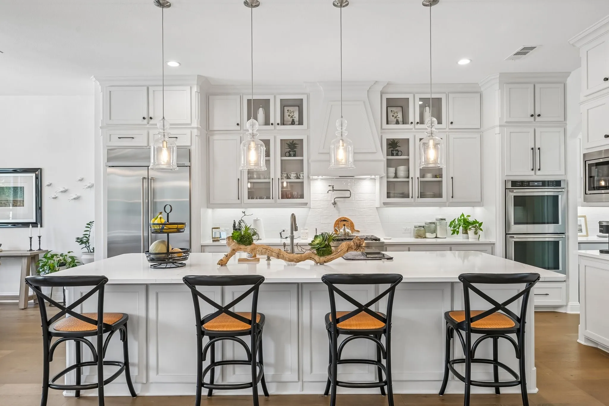 Single Family Residence For Rent in Denton County , 7142 Whiskbroom Drive, Frisco, Texas 75036, 4 Bedroom, 5 Bathroom, 3 Garage spaces, 4,690 Sqft, built in 2020, mls#21396223, Real Estate Agent in Frisco, Homes For Rent in Denton county, Homes For Rent in Frisco, Realtor in Frisco Texas, Real Estate Brokerage Independent Realty Texas, Luminita Cordes Realtor