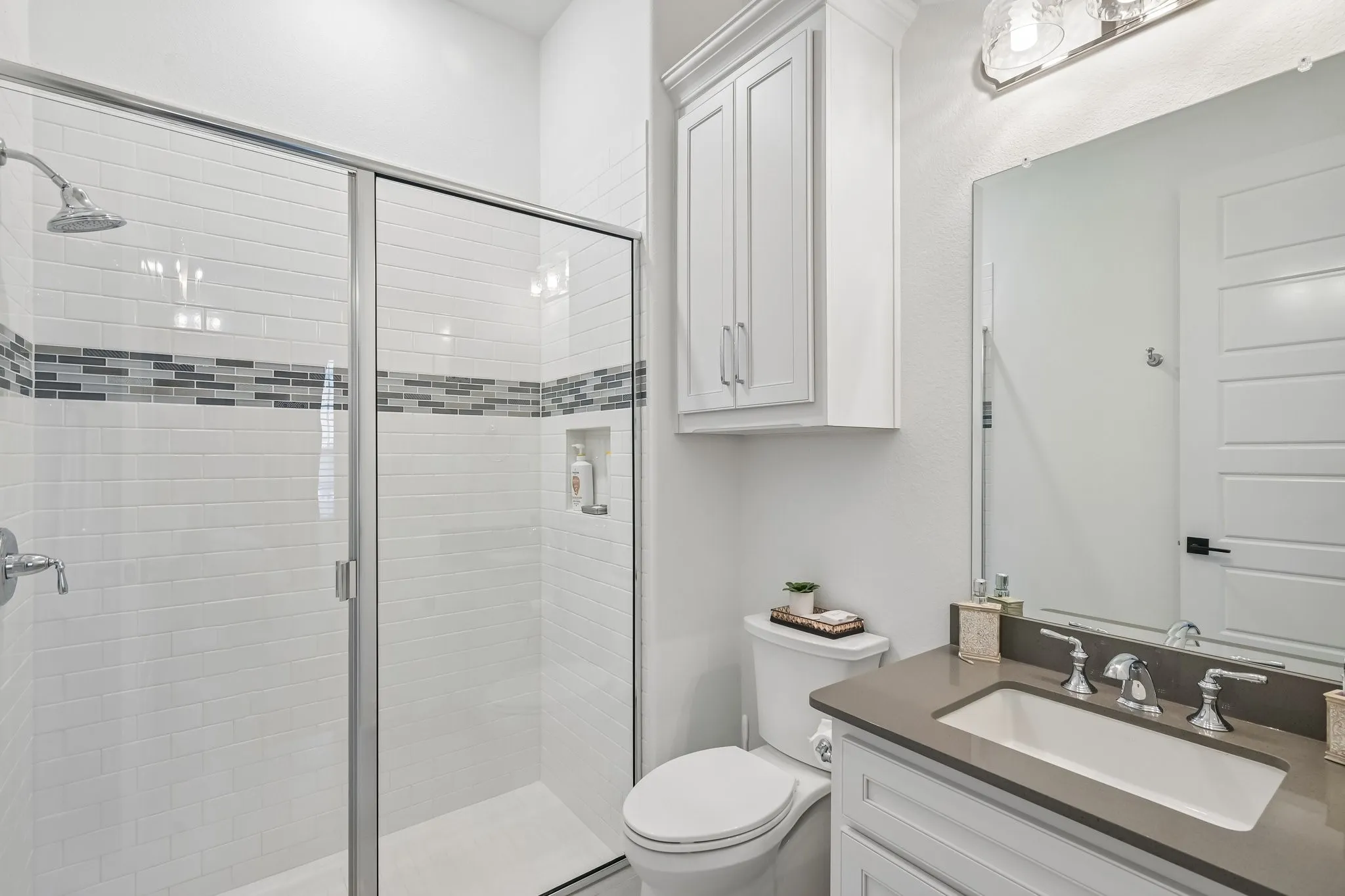 Single Family Residence For Rent in Denton County , 7142 Whiskbroom Drive, Frisco, Texas 75036, 4 Bedroom, 5 Bathroom, 3 Garage spaces, 4,690 Sqft, built in 2020, mls#21396223, Real Estate Agent in Frisco, Homes For Rent in Denton county, Homes For Rent in Frisco, Realtor in Frisco Texas, Real Estate Brokerage Independent Realty Texas, Luminita Cordes Realtor