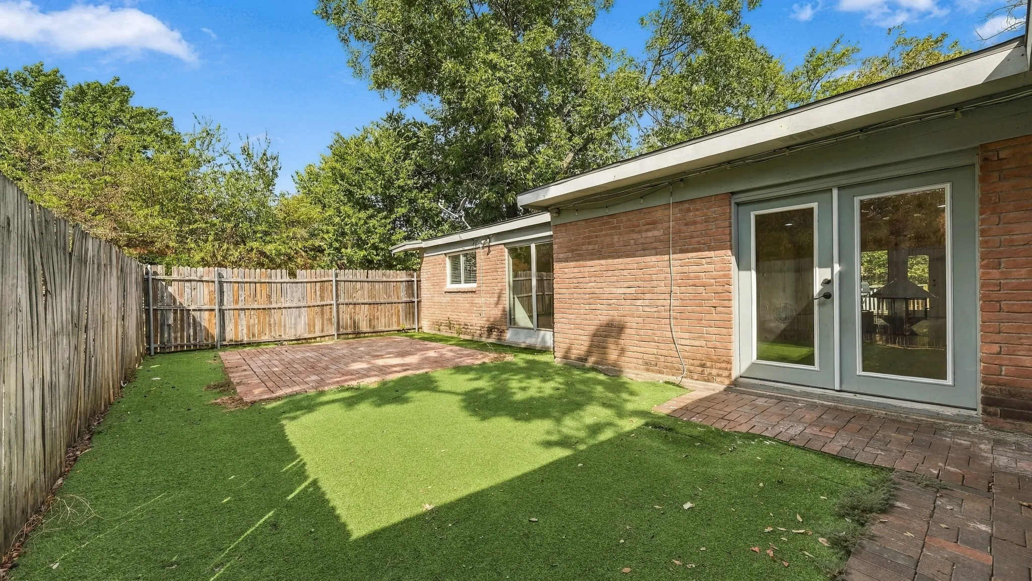 Single Family Residence For Sale in Parker County , 1206 Foster Lane, Weatherford, Texas 76086, 3 Bedroom, 2 Bathroom, Garage spaces, 1,730 Sqft, built in 1965, mls#21395391, Real Estate Agent in Weatherford, Homes For Sale in Parker county, Homes For Sale in Weatherford, Realtor in Weatherford Texas, Real Estate Brokerage Independent Realty Texas, Luminita Cordes Realtor