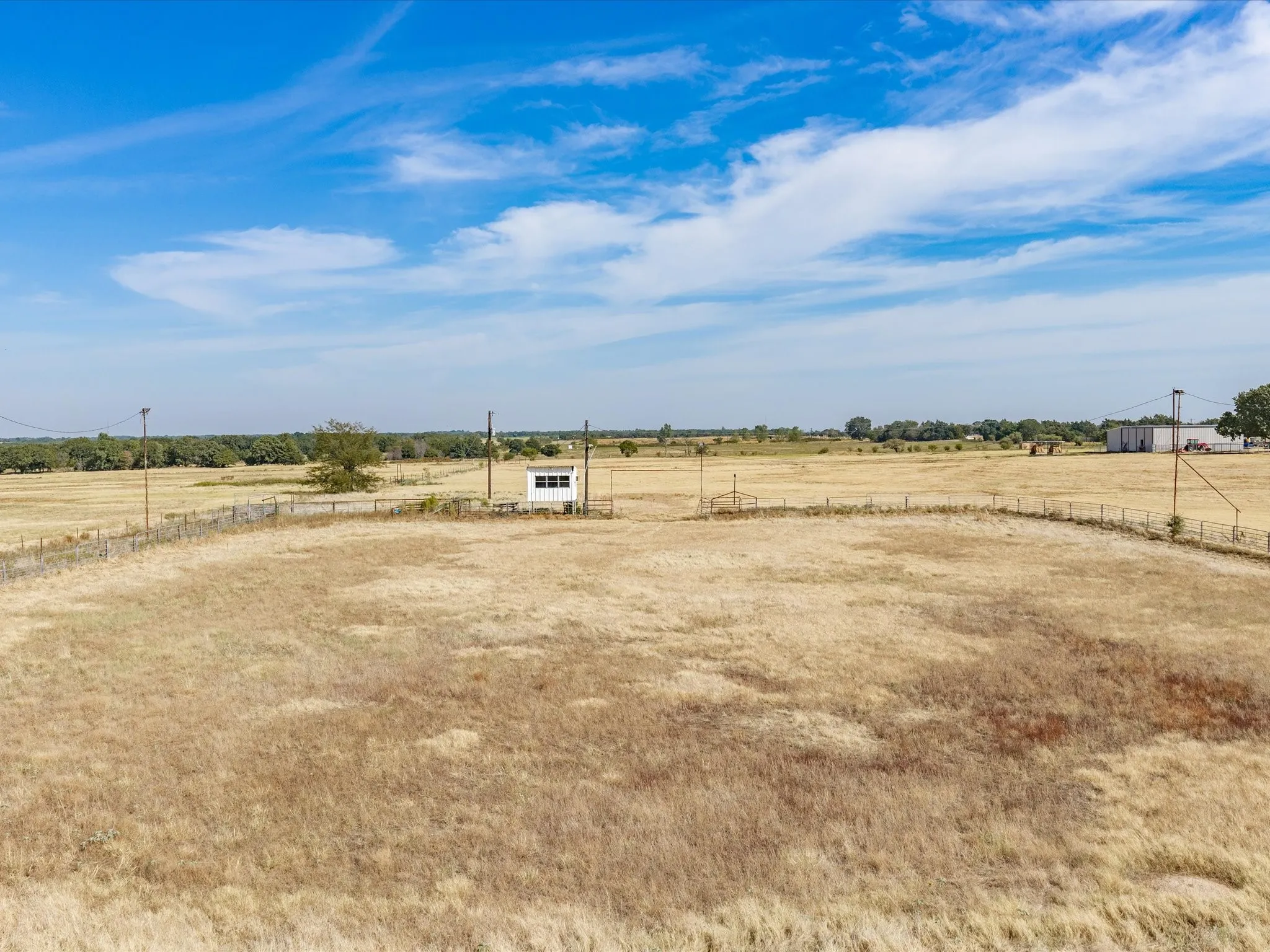 Farm For Sale in Montague County , 3914 Alamo Road, Bowie, Texas 76230, 3 Bedroom, 2 Bathroom, 2 Garage spaces, 2,265 Sqft, built in 1985, mls#21395639, Real Estate Agent in Bowie, Homes For Sale in Montague county, Homes For Sale in Bowie, Realtor in Bowie Texas, Real Estate Brokerage Independent Realty Texas, Luminita Cordes Realtor