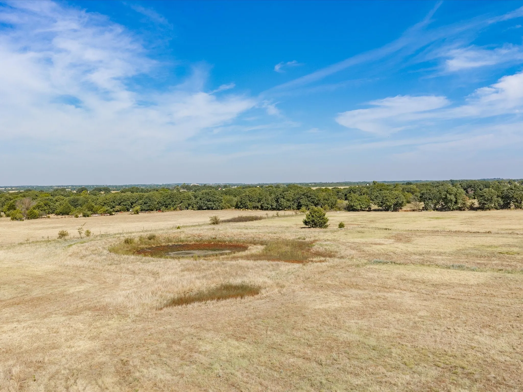 Farm For Sale in Montague County , 3914 Alamo Road, Bowie, Texas 76230, 3 Bedroom, 2 Bathroom, 2 Garage spaces, 2,265 Sqft, built in 1985, mls#21395639, Real Estate Agent in Bowie, Homes For Sale in Montague county, Homes For Sale in Bowie, Realtor in Bowie Texas, Real Estate Brokerage Independent Realty Texas, Luminita Cordes Realtor