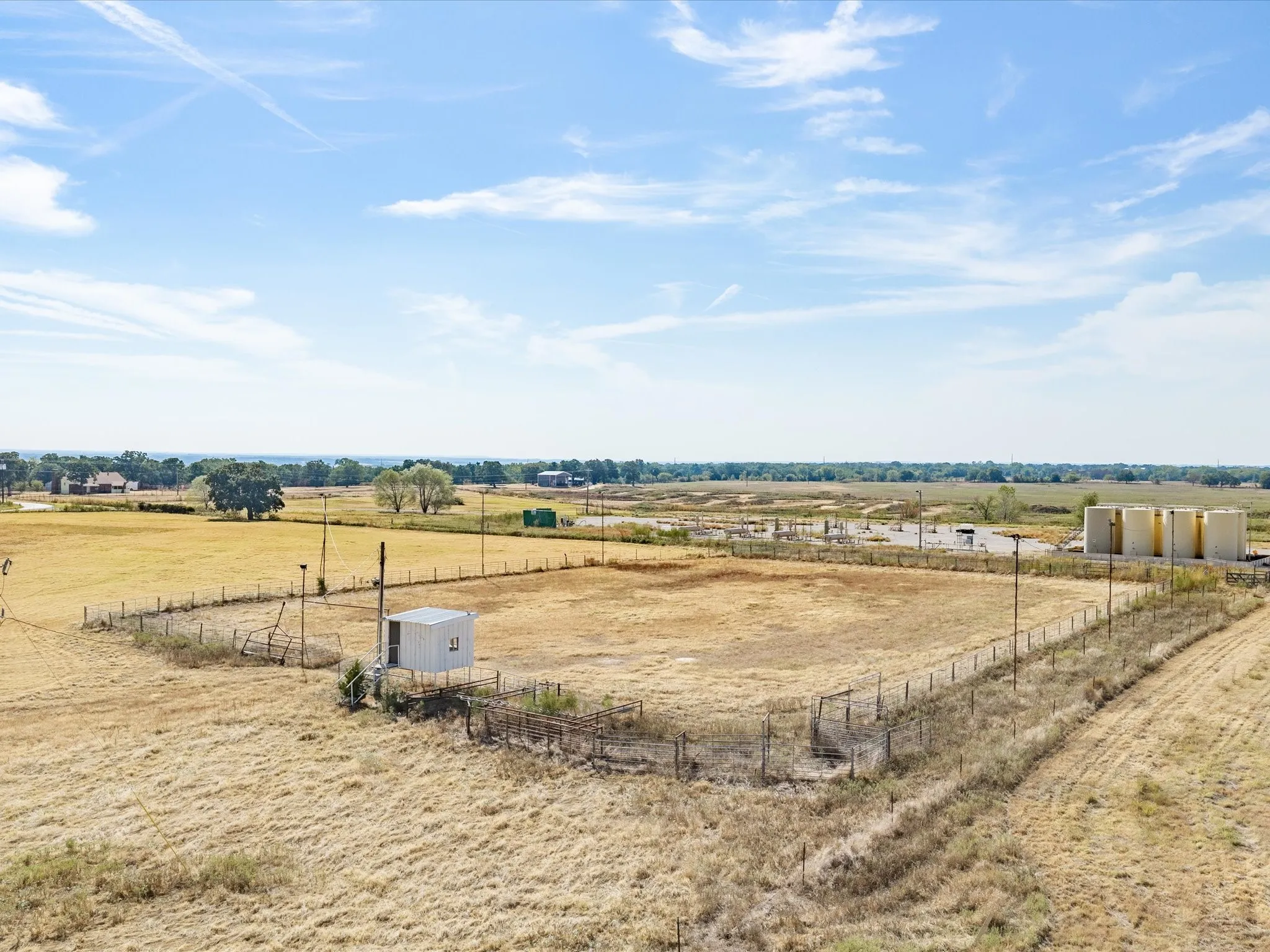 Farm For Sale in Montague County , 3914 Alamo Road, Bowie, Texas 76230, 3 Bedroom, 2 Bathroom, 2 Garage spaces, 2,265 Sqft, built in 1985, mls#21395639, Real Estate Agent in Bowie, Homes For Sale in Montague county, Homes For Sale in Bowie, Realtor in Bowie Texas, Real Estate Brokerage Independent Realty Texas, Luminita Cordes Realtor