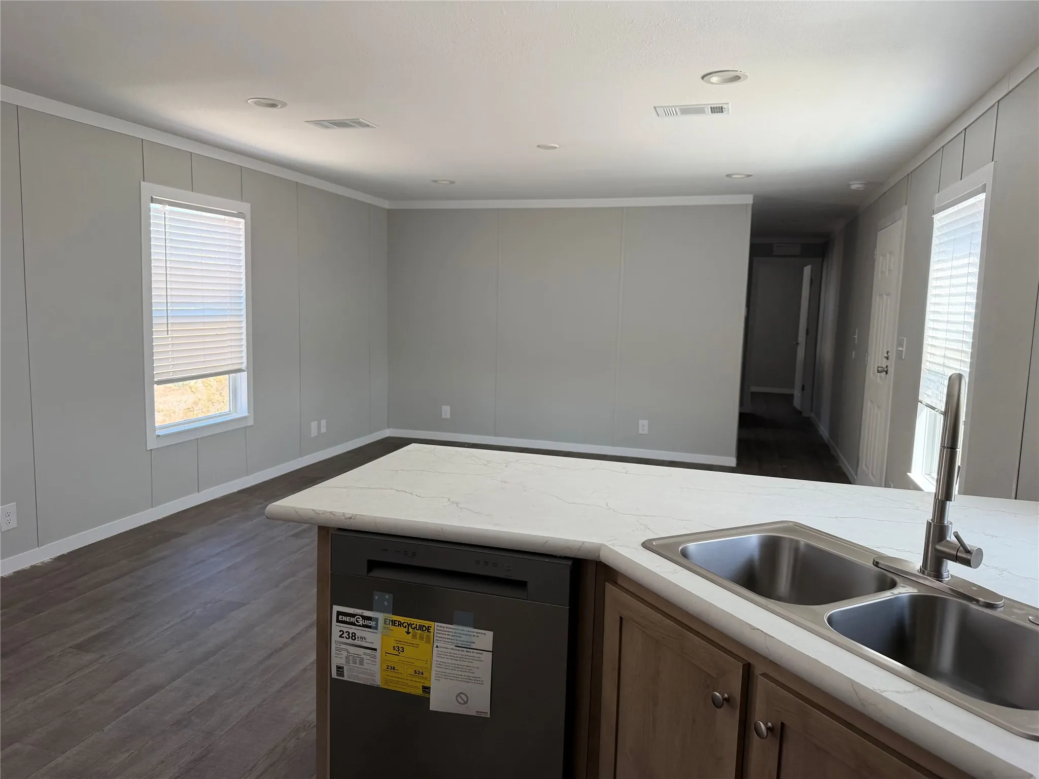 kitchen to Living room