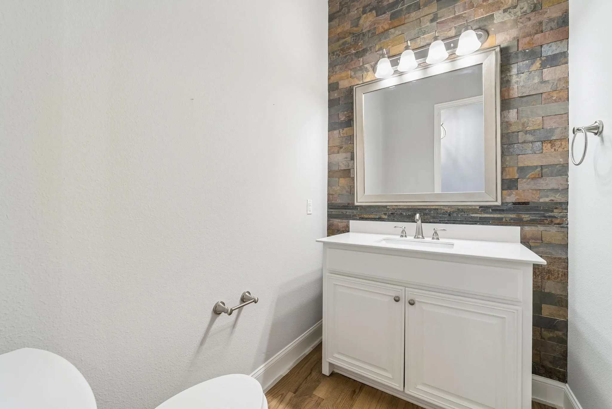 Single Family Residence For Sale in Collin County , 1318 Cypress Creek Way, Celina, Texas 75009, 5 Bedroom, 6 Bathroom, 3 Garage spaces, 4,743 Sqft, built in 2014, mls#21396225, Real Estate Agent in Celina, Homes For Sale in Collin county, Homes For Sale in Celina, Realtor in Celina Texas, Real Estate Brokerage Independent Realty Texas, Luminita Cordes Realtor