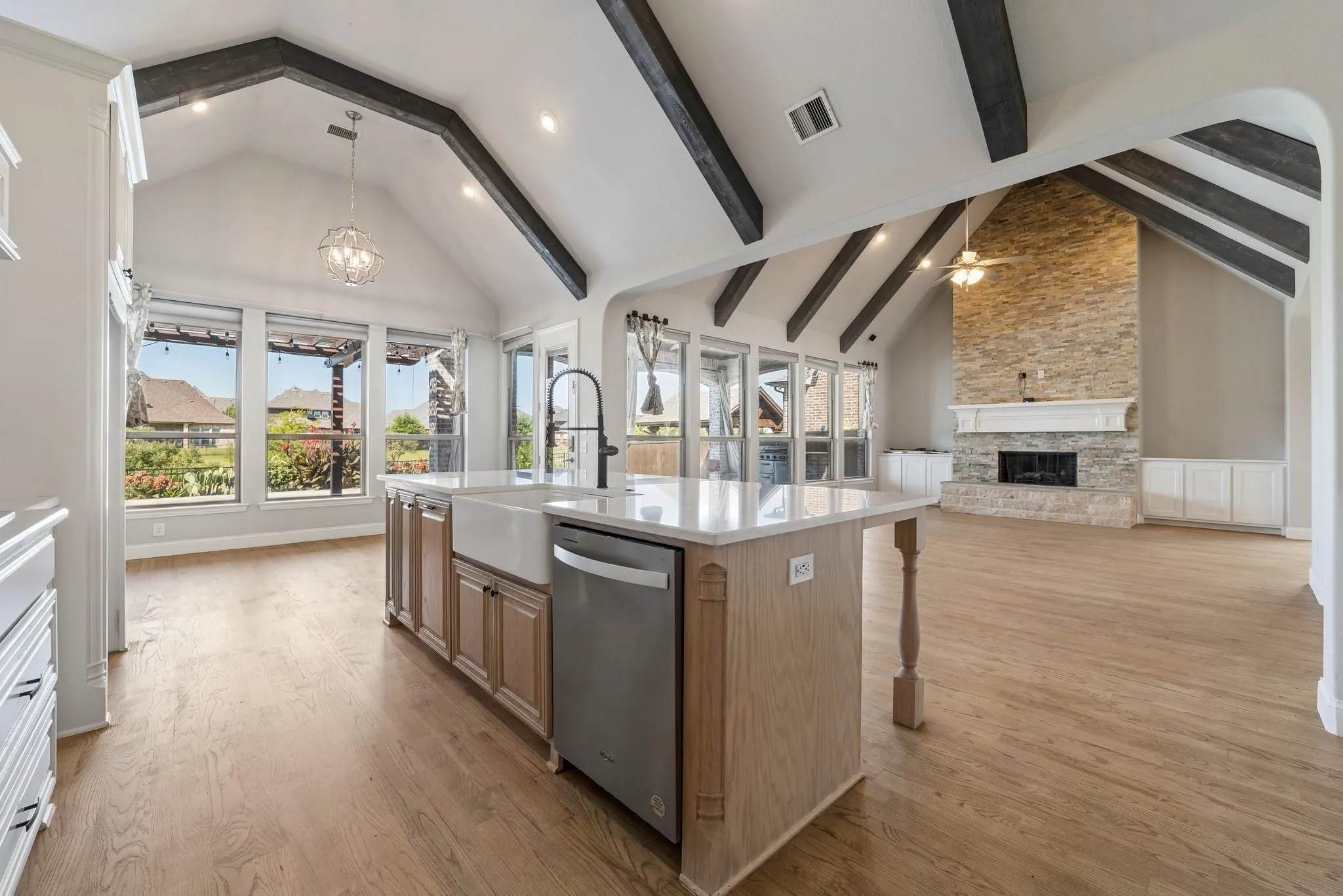 Single Family Residence For Sale in Collin County , 1318 Cypress Creek Way, Celina, Texas 75009, 5 Bedroom, 6 Bathroom, 3 Garage spaces, 4,743 Sqft, built in 2014, mls#21396225, Real Estate Agent in Celina, Homes For Sale in Collin county, Homes For Sale in Celina, Realtor in Celina Texas, Real Estate Brokerage Independent Realty Texas, Luminita Cordes Realtor