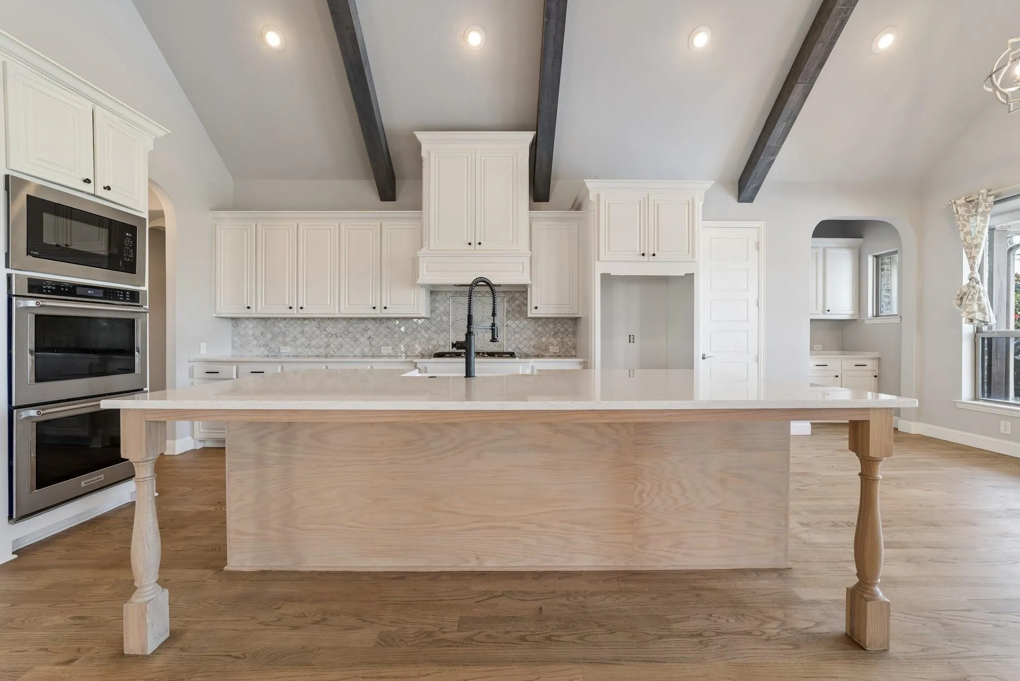 Single Family Residence For Sale in Collin County , 1318 Cypress Creek Way, Celina, Texas 75009, 5 Bedroom, 6 Bathroom, 3 Garage spaces, 4,743 Sqft, built in 2014, mls#21396225, Real Estate Agent in Celina, Homes For Sale in Collin county, Homes For Sale in Celina, Realtor in Celina Texas, Real Estate Brokerage Independent Realty Texas, Luminita Cordes Realtor