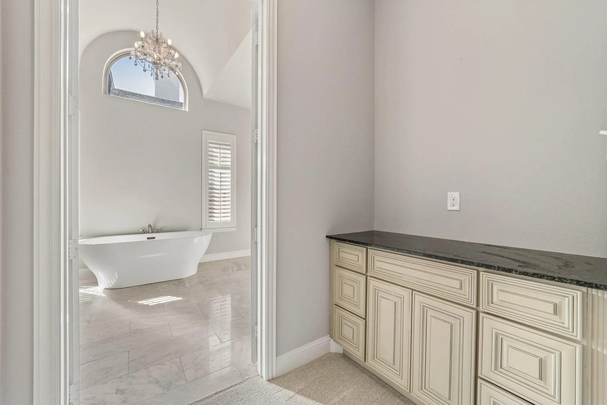 Single Family Residence For Sale in Collin County , 1318 Cypress Creek Way, Celina, Texas 75009, 5 Bedroom, 6 Bathroom, 3 Garage spaces, 4,743 Sqft, built in 2014, mls#21396225, Real Estate Agent in Celina, Homes For Sale in Collin county, Homes For Sale in Celina, Realtor in Celina Texas, Real Estate Brokerage Independent Realty Texas, Luminita Cordes Realtor