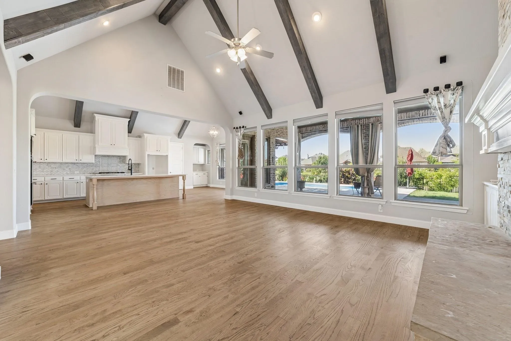 Single Family Residence For Sale in Collin County , 1318 Cypress Creek Way, Celina, Texas 75009, 5 Bedroom, 6 Bathroom, 3 Garage spaces, 4,743 Sqft, built in 2014, mls#21396225, Real Estate Agent in Celina, Homes For Sale in Collin county, Homes For Sale in Celina, Realtor in Celina Texas, Real Estate Brokerage Independent Realty Texas, Luminita Cordes Realtor