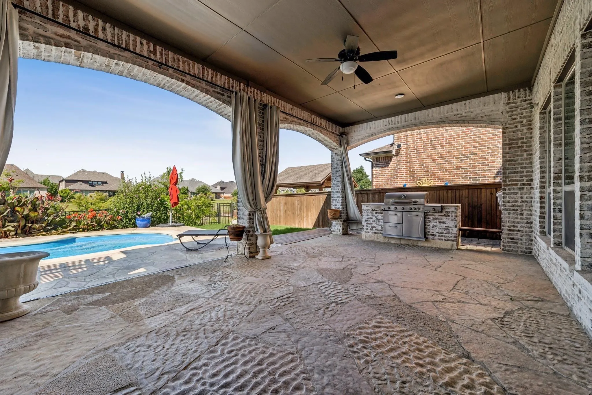 Single Family Residence For Sale in Collin County , 1318 Cypress Creek Way, Celina, Texas 75009, 5 Bedroom, 6 Bathroom, 3 Garage spaces, 4,743 Sqft, built in 2014, mls#21396225, Real Estate Agent in Celina, Homes For Sale in Collin county, Homes For Sale in Celina, Realtor in Celina Texas, Real Estate Brokerage Independent Realty Texas, Luminita Cordes Realtor