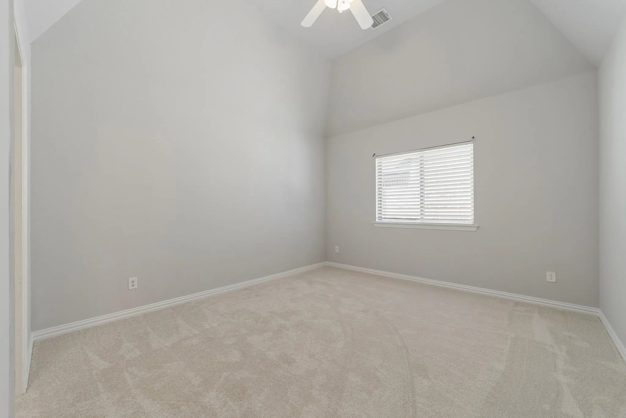 Single Family Residence For Sale in Collin County , 1318 Cypress Creek Way, Celina, Texas 75009, 5 Bedroom, 6 Bathroom, 3 Garage spaces, 4,743 Sqft, built in 2014, mls#21396225, Real Estate Agent in Celina, Homes For Sale in Collin county, Homes For Sale in Celina, Realtor in Celina Texas, Real Estate Brokerage Independent Realty Texas, Luminita Cordes Realtor