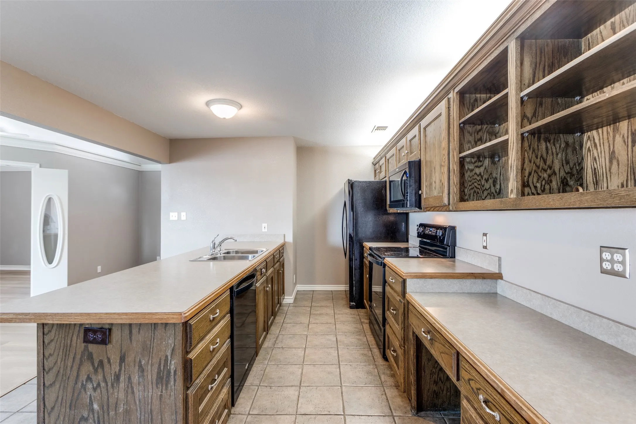 Duplex For Rent in Collin County , 5675 Four Seasons Lane, Mc Kinney, Texas 75071, 1 Bedroom, 1 Bathroom, Garage spaces, 980 Sqft, built in 2001, mls#21395958, Real Estate Agent in Mc Kinney, Homes For Rent in Collin county, Homes For Rent in Mc Kinney, Realtor in Mc Kinney Texas, Real Estate Brokerage Independent Realty Texas, Luminita Cordes Realtor