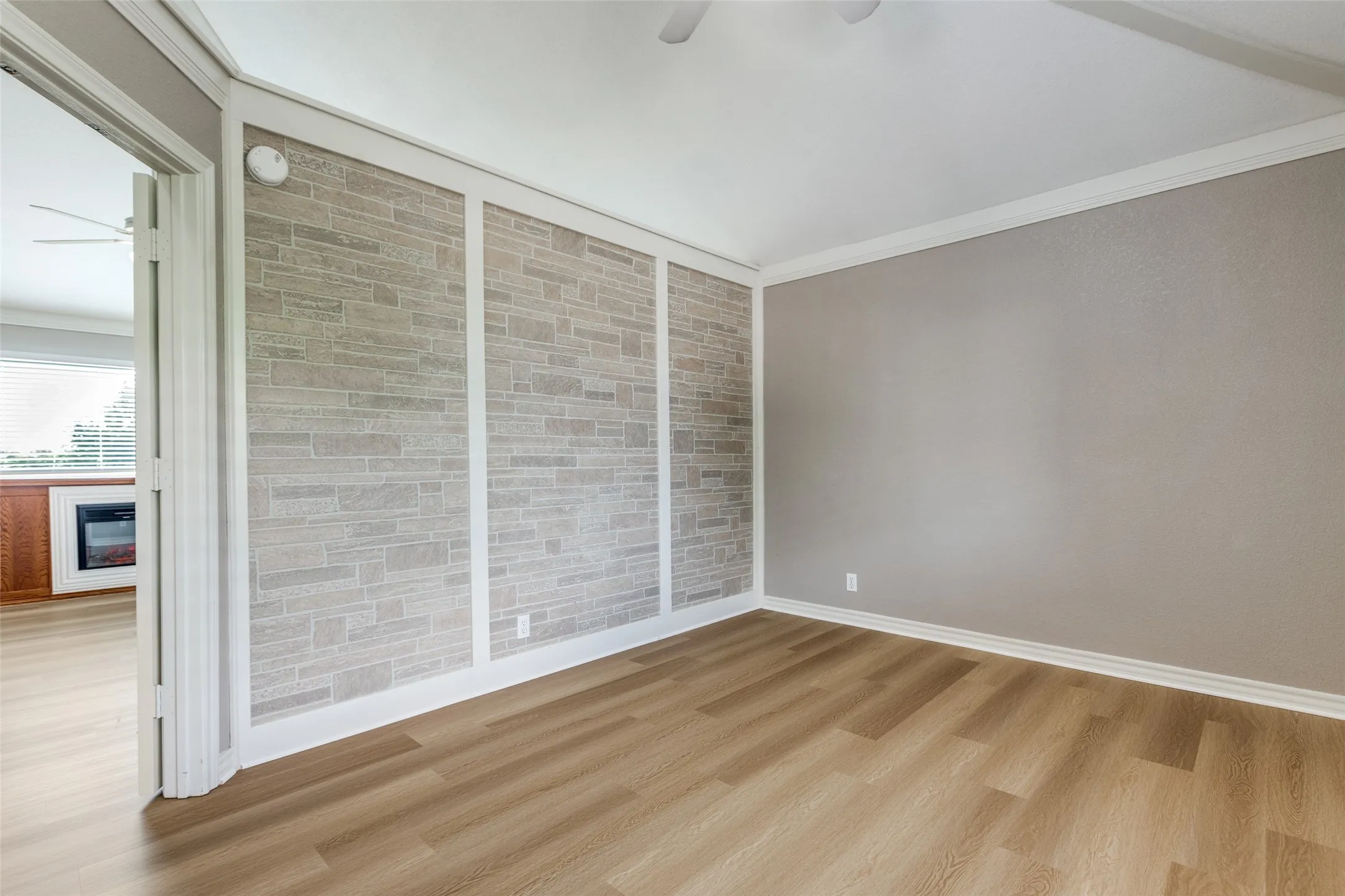 Duplex For Rent in Collin County , 5675 Four Seasons Lane, Mc Kinney, Texas 75071, 1 Bedroom, 1 Bathroom, Garage spaces, 980 Sqft, built in 2001, mls#21395958, Real Estate Agent in Mc Kinney, Homes For Rent in Collin county, Homes For Rent in Mc Kinney, Realtor in Mc Kinney Texas, Real Estate Brokerage Independent Realty Texas, Luminita Cordes Realtor