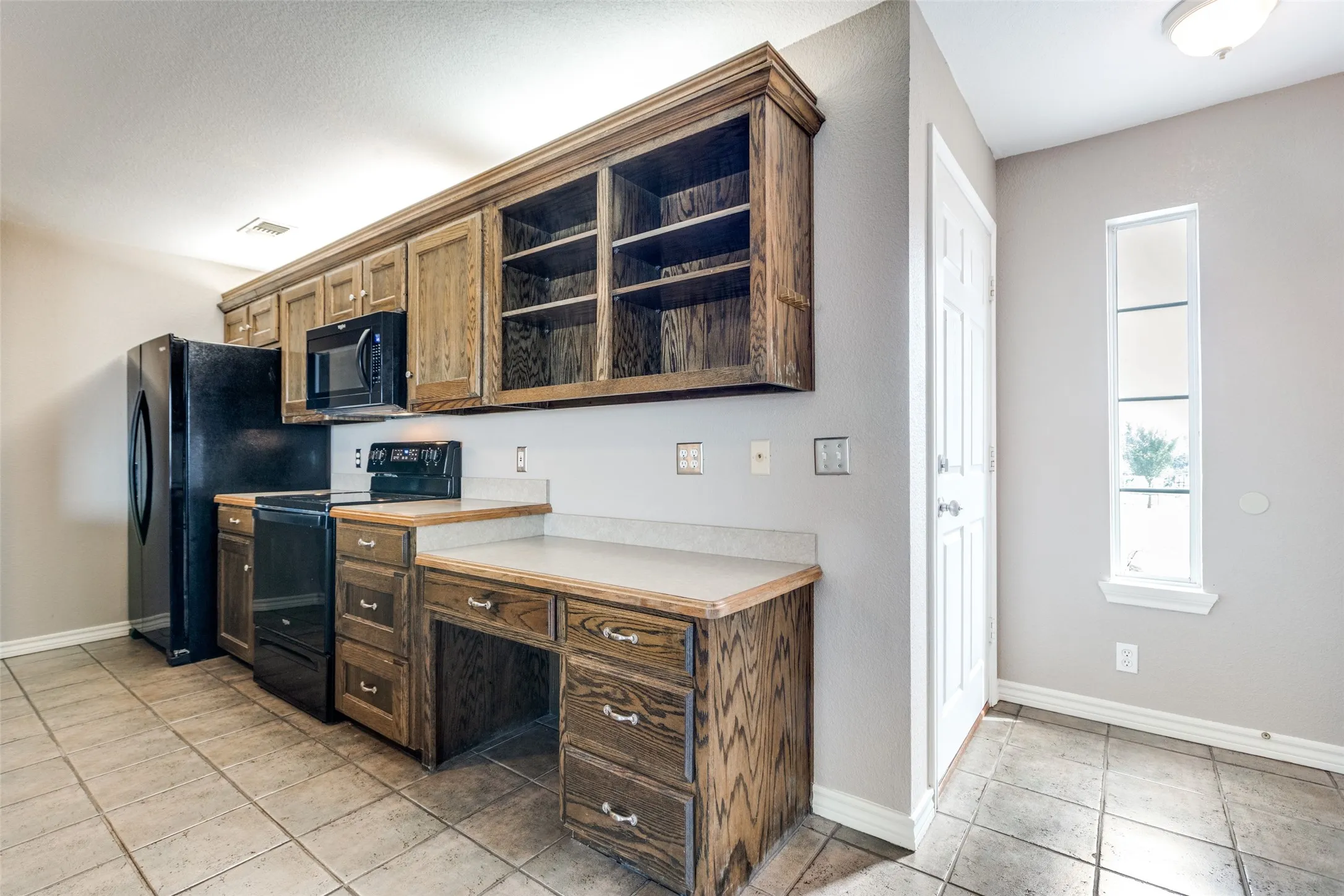 Duplex For Rent in Collin County , 5675 Four Seasons Lane, Mc Kinney, Texas 75071, 1 Bedroom, 1 Bathroom, Garage spaces, 980 Sqft, built in 2001, mls#21395958, Real Estate Agent in Mc Kinney, Homes For Rent in Collin county, Homes For Rent in Mc Kinney, Realtor in Mc Kinney Texas, Real Estate Brokerage Independent Realty Texas, Luminita Cordes Realtor