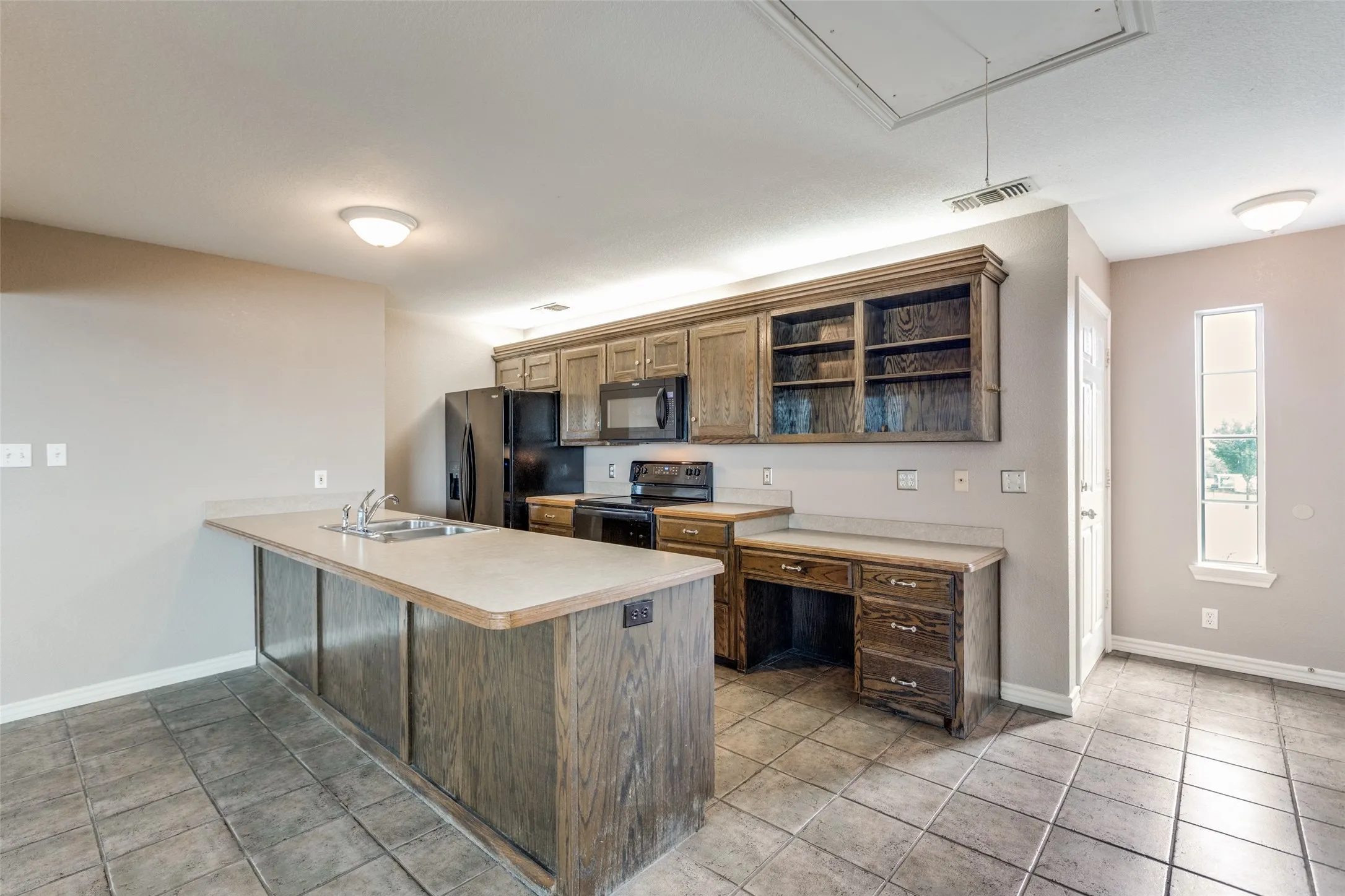 Duplex For Rent in Collin County , 5675 Four Seasons Lane, Mc Kinney, Texas 75071, 1 Bedroom, 1 Bathroom, Garage spaces, 980 Sqft, built in 2001, mls#21395958, Real Estate Agent in Mc Kinney, Homes For Rent in Collin county, Homes For Rent in Mc Kinney, Realtor in Mc Kinney Texas, Real Estate Brokerage Independent Realty Texas, Luminita Cordes Realtor