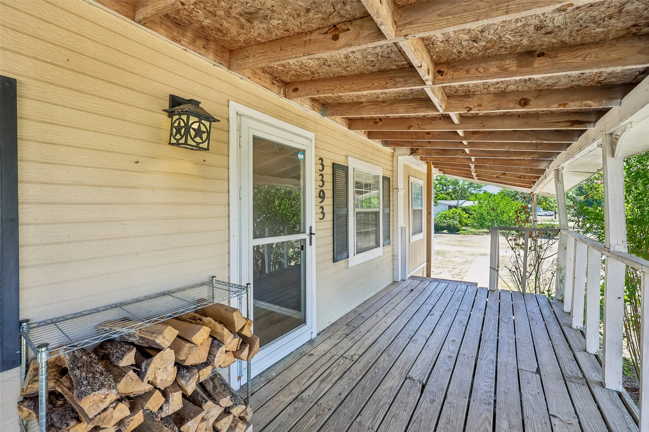 Mobile Home For Sale in Hunt County , 3393 Meadow Drive, Caddo Mills, Texas 75135, 4 Bedroom, 2 Bathroom, 1 Garage spaces, 2,728 Sqft, built in 1987, mls#21391831, Real Estate Agent in Caddo Mills, Homes For Sale in Hunt county, Homes For Sale in Caddo Mills, Realtor in Caddo Mills Texas, Real Estate Brokerage Independent Realty Texas, Luminita Cordes Realtor