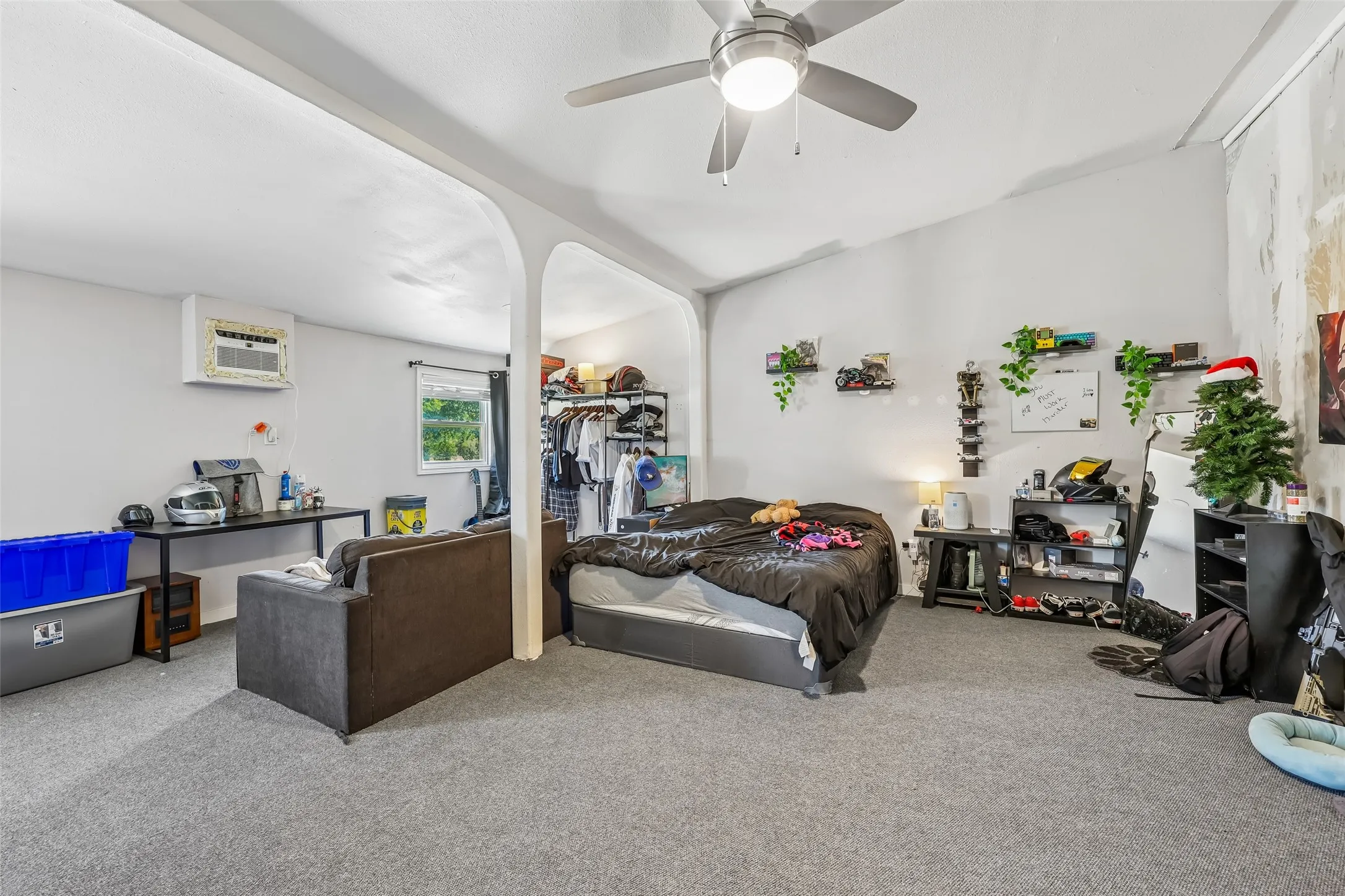 Mobile Home For Sale in Hunt County , 3393 Meadow Drive, Caddo Mills, Texas 75135, 4 Bedroom, 2 Bathroom, 1 Garage spaces, 2,728 Sqft, built in 1987, mls#21391831, Real Estate Agent in Caddo Mills, Homes For Sale in Hunt county, Homes For Sale in Caddo Mills, Realtor in Caddo Mills Texas, Real Estate Brokerage Independent Realty Texas, Luminita Cordes Realtor