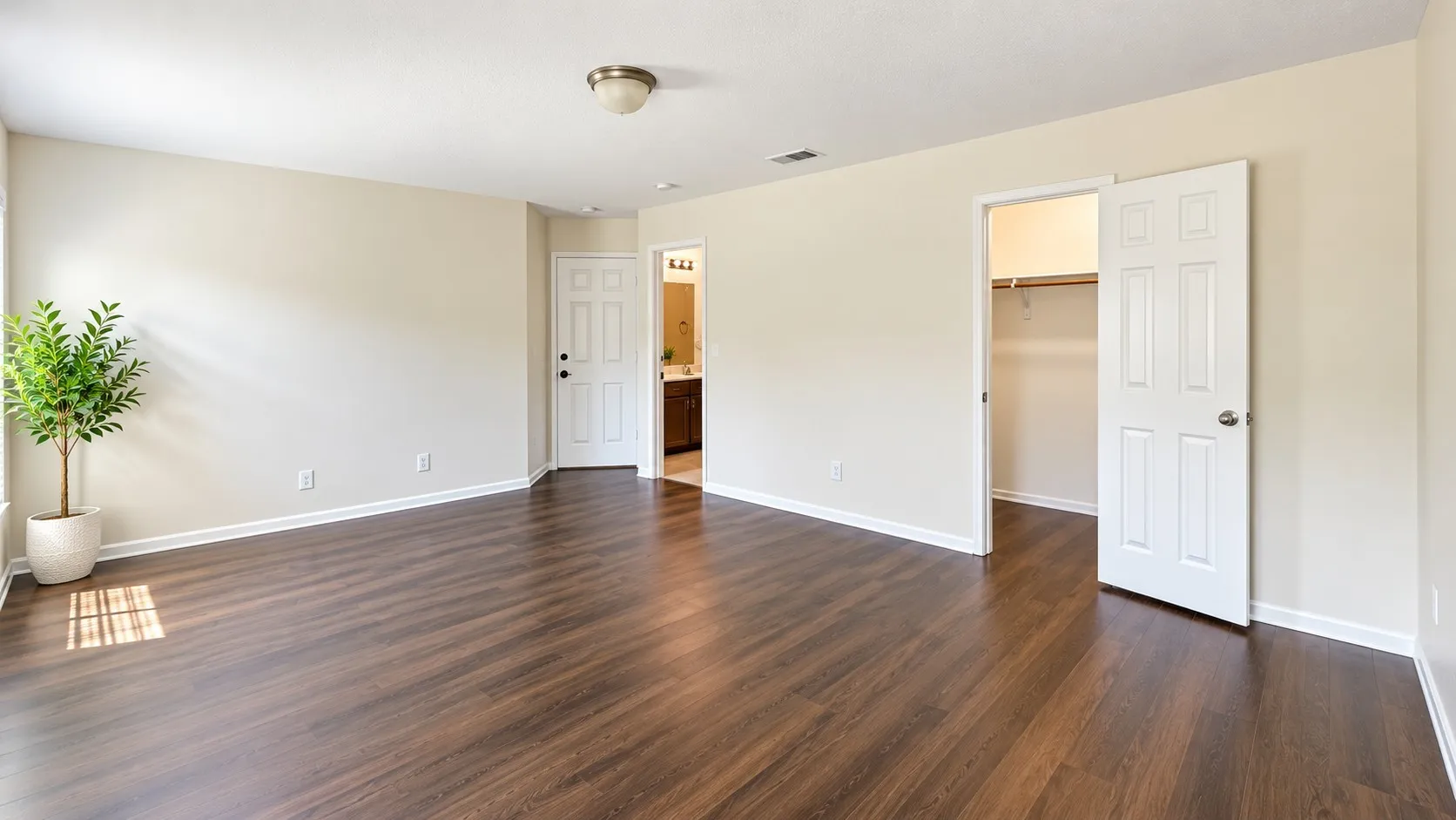 Single Family Residence For Rent in Tarrant County , 12709 Mourning Dove Lane, Fort Worth, Texas 76244, 4 Bedroom, 2 Bathroom, 2 Garage spaces, 2,093 Sqft, built in 2008, mls#21394960, Real Estate Agent in Fort Worth, Homes For Rent in Tarrant county, Homes For Rent in Fort Worth, Realtor in Fort Worth Texas, Real Estate Brokerage Independent Realty Texas, Luminita Cordes Realtor