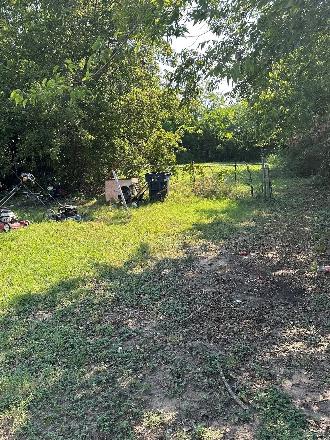 Single Family Residence For Sale in Tarrant County , 1121 Griggs Avenue, Fort Worth, Texas 76105, 3 Bedroom, 2 Bathroom, Garage spaces, 1,314 Sqft, built in 1948, mls#21396261, Real Estate Agent in Fort Worth, Homes For Sale in Tarrant county, Homes For Sale in Fort Worth, Realtor in Fort Worth Texas, Real Estate Brokerage Independent Realty Texas, Luminita Cordes Realtor