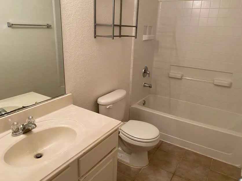 Single Family Residence For Rent in Tarrant County , 413 Mystic River Trail, Fort Worth, Texas 76131, 4 Bedroom, 3 Bathroom, 2 Garage spaces, 2,737 Sqft, built in 2006, mls#21396271, Real Estate Agent in Fort Worth, Homes For Rent in Tarrant county, Homes For Rent in Fort Worth, Realtor in Fort Worth Texas, Real Estate Brokerage Independent Realty Texas, Luminita Cordes Realtor