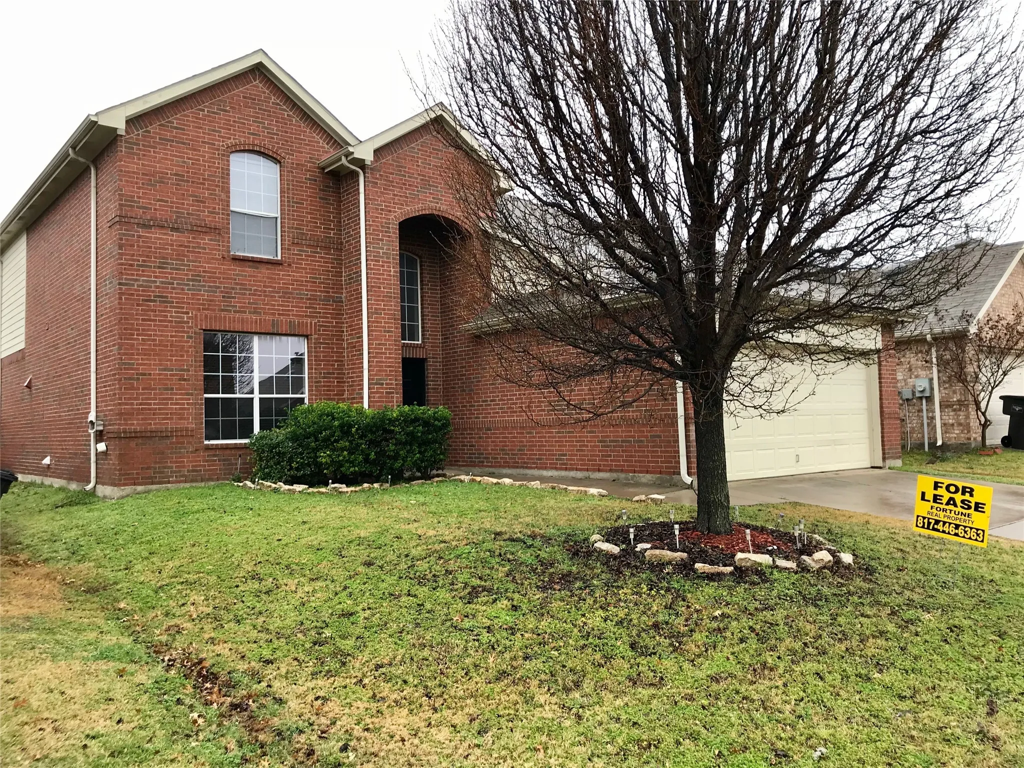 Single Family Residence For Rent