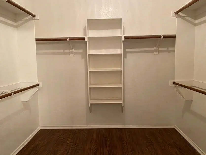 Single Family Residence For Rent in Tarrant County , 413 Mystic River Trail, Fort Worth, Texas 76131, 4 Bedroom, 3 Bathroom, 2 Garage spaces, 2,737 Sqft, built in 2006, mls#21396271, Real Estate Agent in Fort Worth, Homes For Rent in Tarrant county, Homes For Rent in Fort Worth, Realtor in Fort Worth Texas, Real Estate Brokerage Independent Realty Texas, Luminita Cordes Realtor