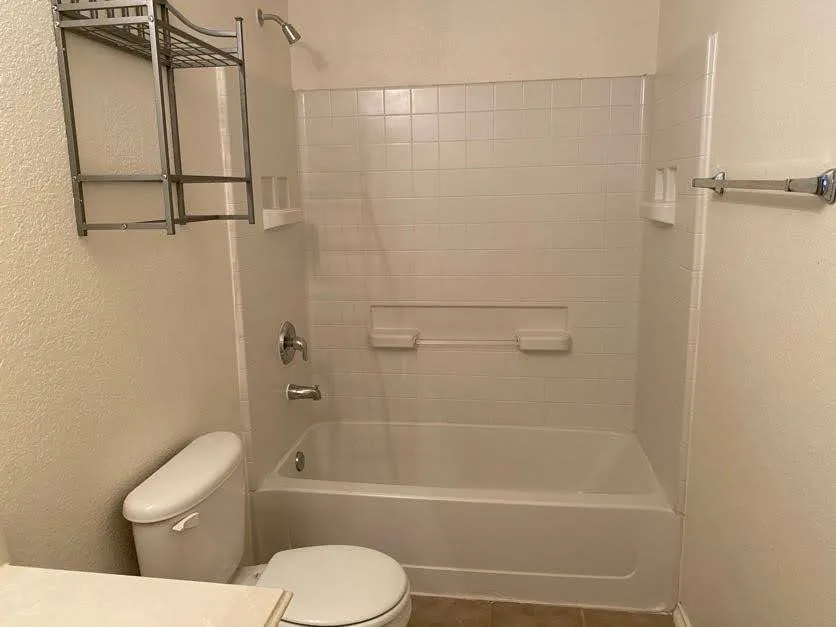 Single Family Residence For Rent in Tarrant County , 413 Mystic River Trail, Fort Worth, Texas 76131, 4 Bedroom, 3 Bathroom, 2 Garage spaces, 2,737 Sqft, built in 2006, mls#21396271, Real Estate Agent in Fort Worth, Homes For Rent in Tarrant county, Homes For Rent in Fort Worth, Realtor in Fort Worth Texas, Real Estate Brokerage Independent Realty Texas, Luminita Cordes Realtor