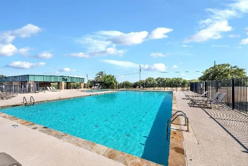 Expansive outdoor community swimming pool & pavilion!
