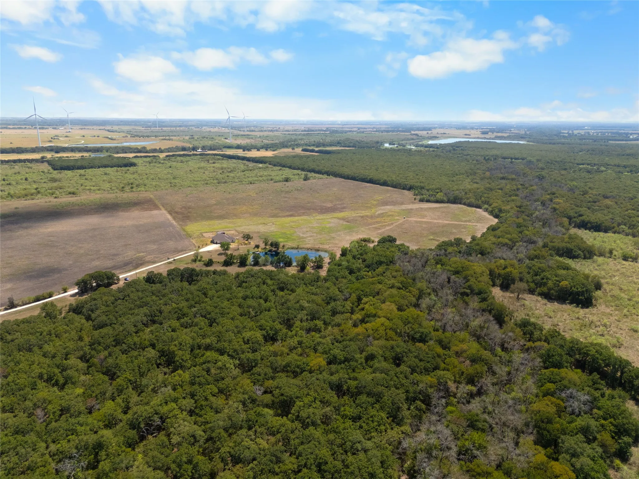 Farm For Sale in Limestone County , 1500 Lcr 102, Mount Calm, Texas 76673, 4 Bedroom, 3 Bathroom, Garage spaces, 2,703 Sqft, built in 2010, mls#21395626, Real Estate Agent in Mount Calm, Homes For Sale in Limestone county, Homes For Sale in Mount Calm, Realtor in Mount Calm Texas, Real Estate Brokerage Independent Realty Texas, Luminita Cordes Realtor