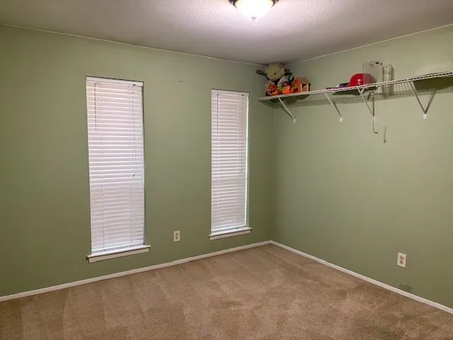 Single Family Residence For Sale in Dallas County , 1909 Bosque Drive, Garland, Texas 75040, 3 Bedroom, 2 Bathroom, 2 Garage spaces, 1,434 Sqft, built in 1971, mls#21396296, Real Estate Agent in Garland, Homes For Sale in Dallas county, Homes For Sale in Garland, Realtor in Garland Texas, Real Estate Brokerage Independent Realty Texas, Luminita Cordes Realtor
