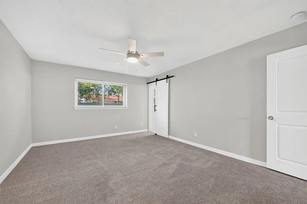 Single Family Residence For Sale in Tarrant County , 7208 Romford Way, North Richland Hills, Texas 76182, 3 Bedroom, 2 Bathroom, 1 Garage spaces, 1,361 Sqft, built in 1977, mls#21396263, Real Estate Agent in North Richland Hills, Homes For Sale in Tarrant county, Homes For Sale in North Richland Hills, Realtor in North Richland Hills Texas, Real Estate Brokerage Independent Realty Texas, Luminita Cordes Realtor