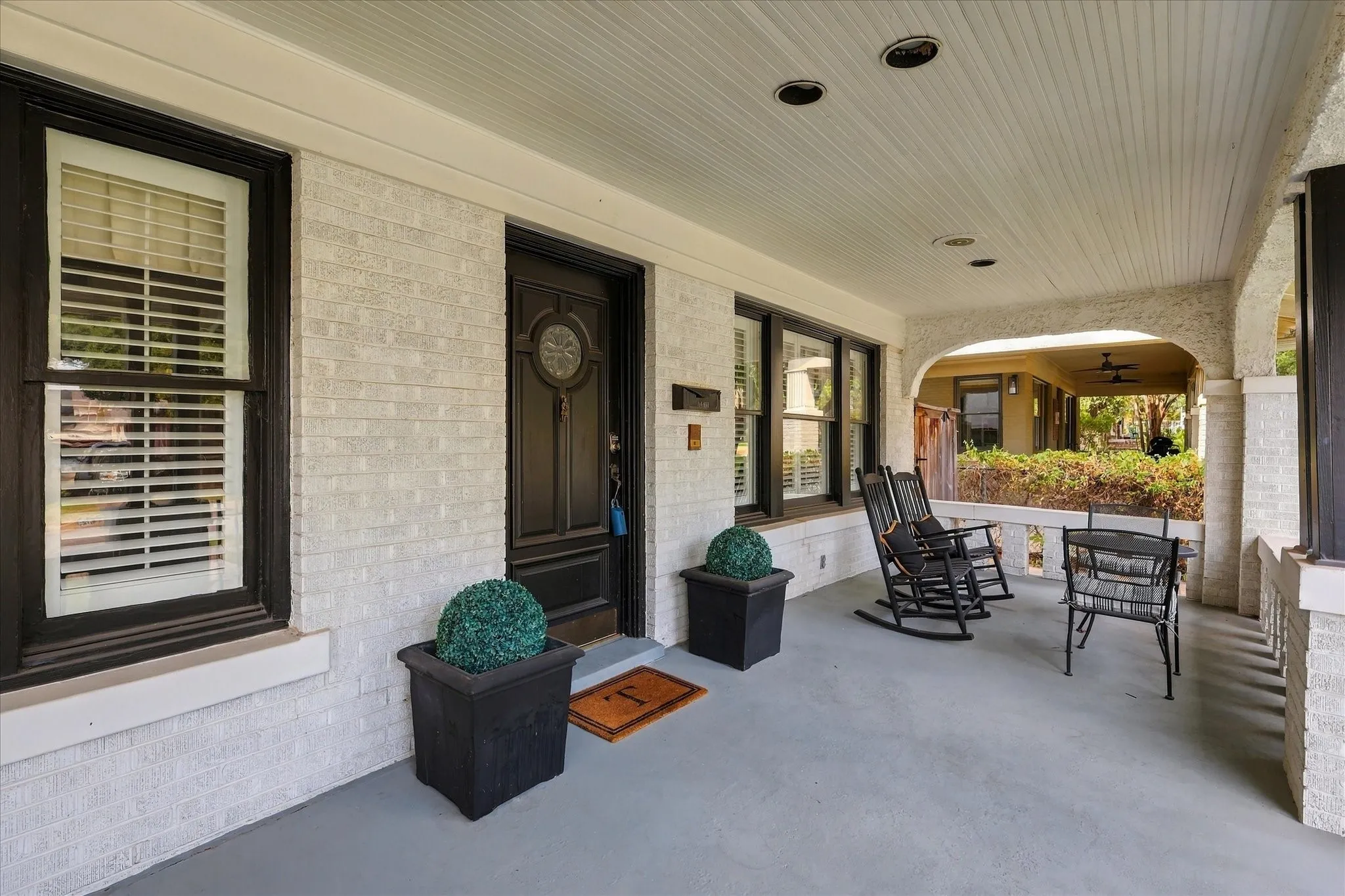 Single Family Residence For Sale in Tarrant County , 1500 Clover Lane, Fort Worth, Texas 76107, 4 Bedroom, 3 Bathroom, Garage spaces, 2,376 Sqft, built in 1924, mls#21395932, Real Estate Agent in Fort Worth, Homes For Sale in Tarrant county, Homes For Sale in Fort Worth, Realtor in Fort Worth Texas, Real Estate Brokerage Independent Realty Texas, Luminita Cordes Realtor