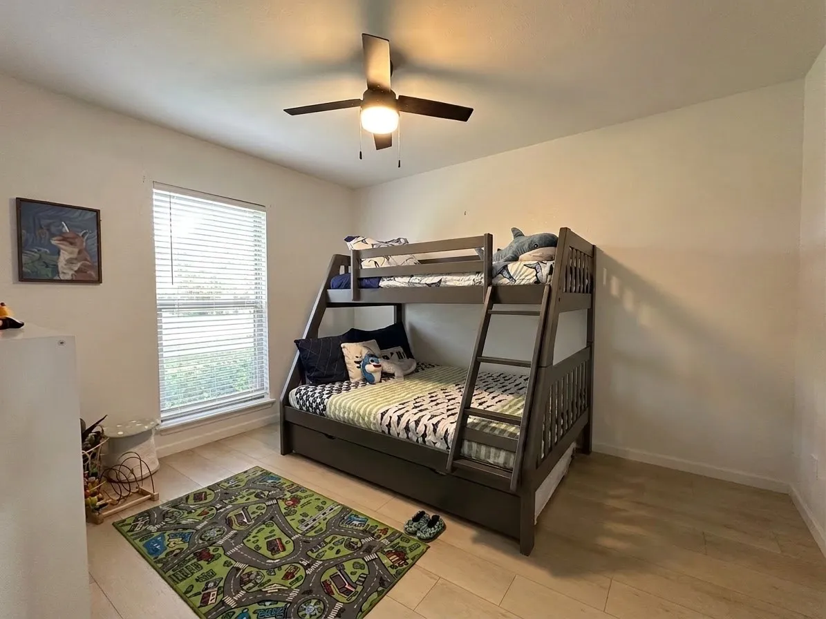 Single Family Residence For Sale in Denton County , 6857 Younger Drive, The Colony, Texas 75056, 3 Bedroom, 2 Bathroom, 2 Garage spaces, 1,810 Sqft, built in 1985, mls#21396285, Real Estate Agent in The Colony, Homes For Sale in Denton county, Homes For Sale in The Colony, Realtor in The Colony Texas, Real Estate Brokerage Independent Realty Texas, Luminita Cordes Realtor
