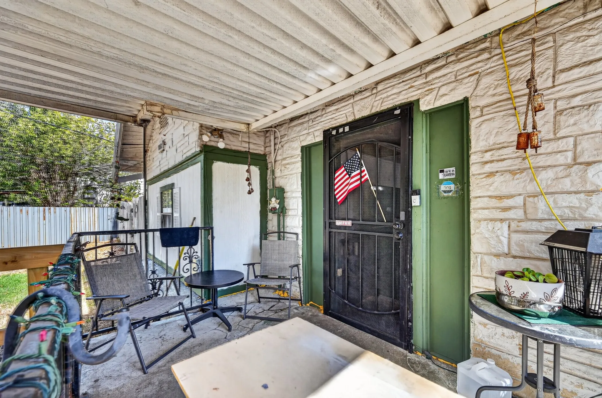 Single Family Residence For Sale in Dallas County , 2216 Suewood Lane, Dallas, Texas 75217, 4 Bedroom, 1 Bathroom, 1 Garage spaces, 1,200 Sqft, built in 1938, mls#21395732, Real Estate Agent in Dallas, Homes For Sale in Dallas county, Homes For Sale in Dallas, Realtor in Dallas Texas, Real Estate Brokerage Independent Realty Texas, Luminita Cordes Realtor
