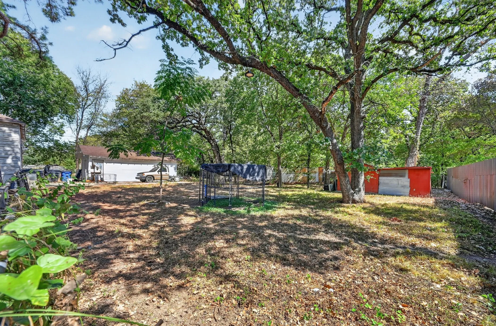 Single Family Residence For Sale in Dallas County , 2216 Suewood Lane, Dallas, Texas 75217, 4 Bedroom, 1 Bathroom, 1 Garage spaces, 1,200 Sqft, built in 1938, mls#21395732, Real Estate Agent in Dallas, Homes For Sale in Dallas county, Homes For Sale in Dallas, Realtor in Dallas Texas, Real Estate Brokerage Independent Realty Texas, Luminita Cordes Realtor