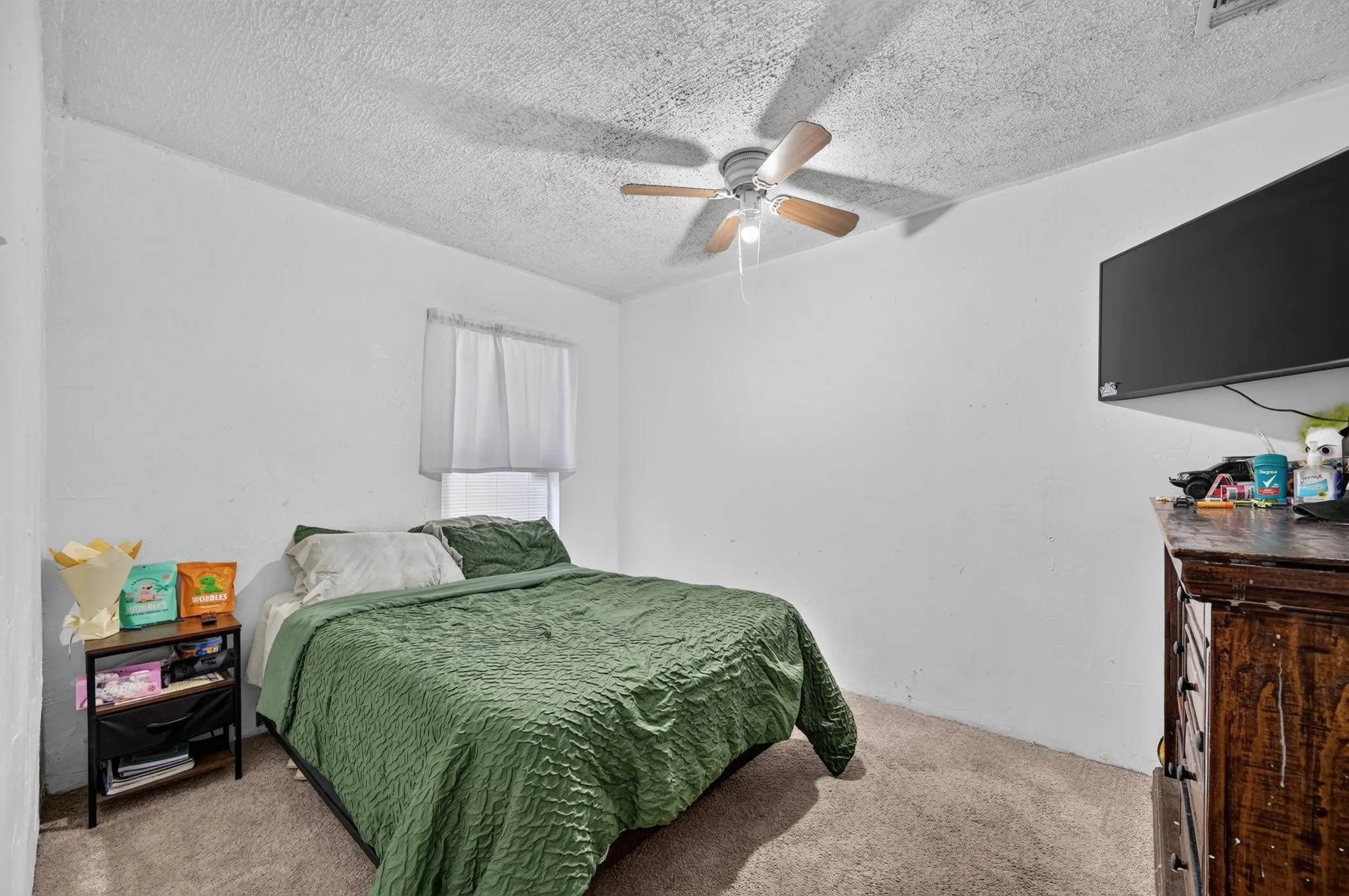 Single Family Residence For Sale in Dallas County , 2216 Suewood Lane, Dallas, Texas 75217, 4 Bedroom, 1 Bathroom, 1 Garage spaces, 1,200 Sqft, built in 1938, mls#21395732, Real Estate Agent in Dallas, Homes For Sale in Dallas county, Homes For Sale in Dallas, Realtor in Dallas Texas, Real Estate Brokerage Independent Realty Texas, Luminita Cordes Realtor